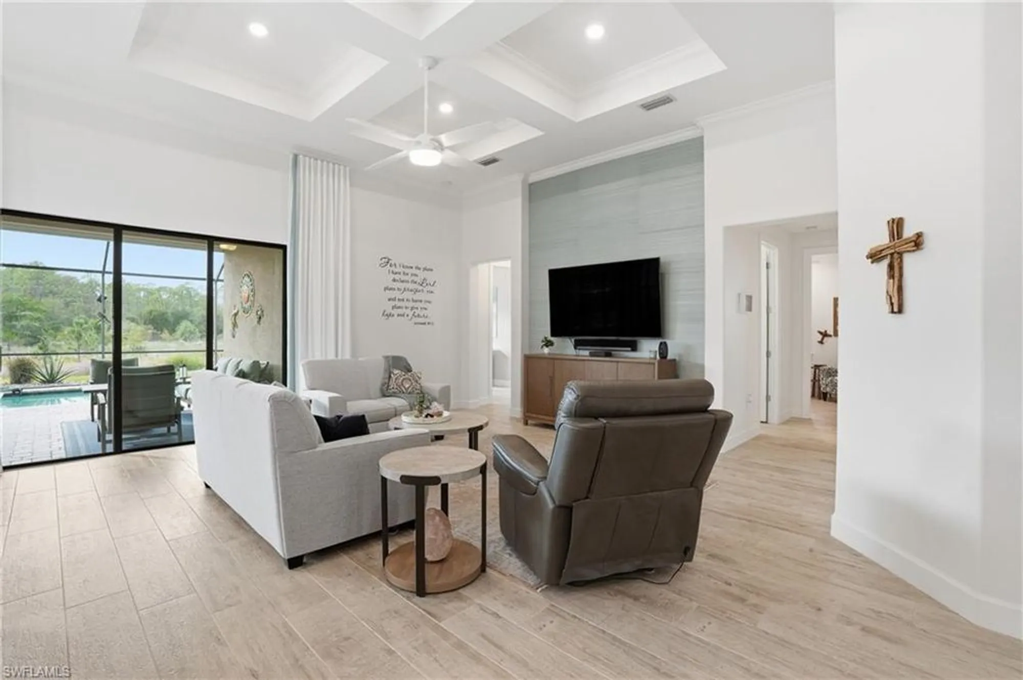 Property Slideshow image 10 of 47 | 17210 ashcomb way, Estero, FL, 33928