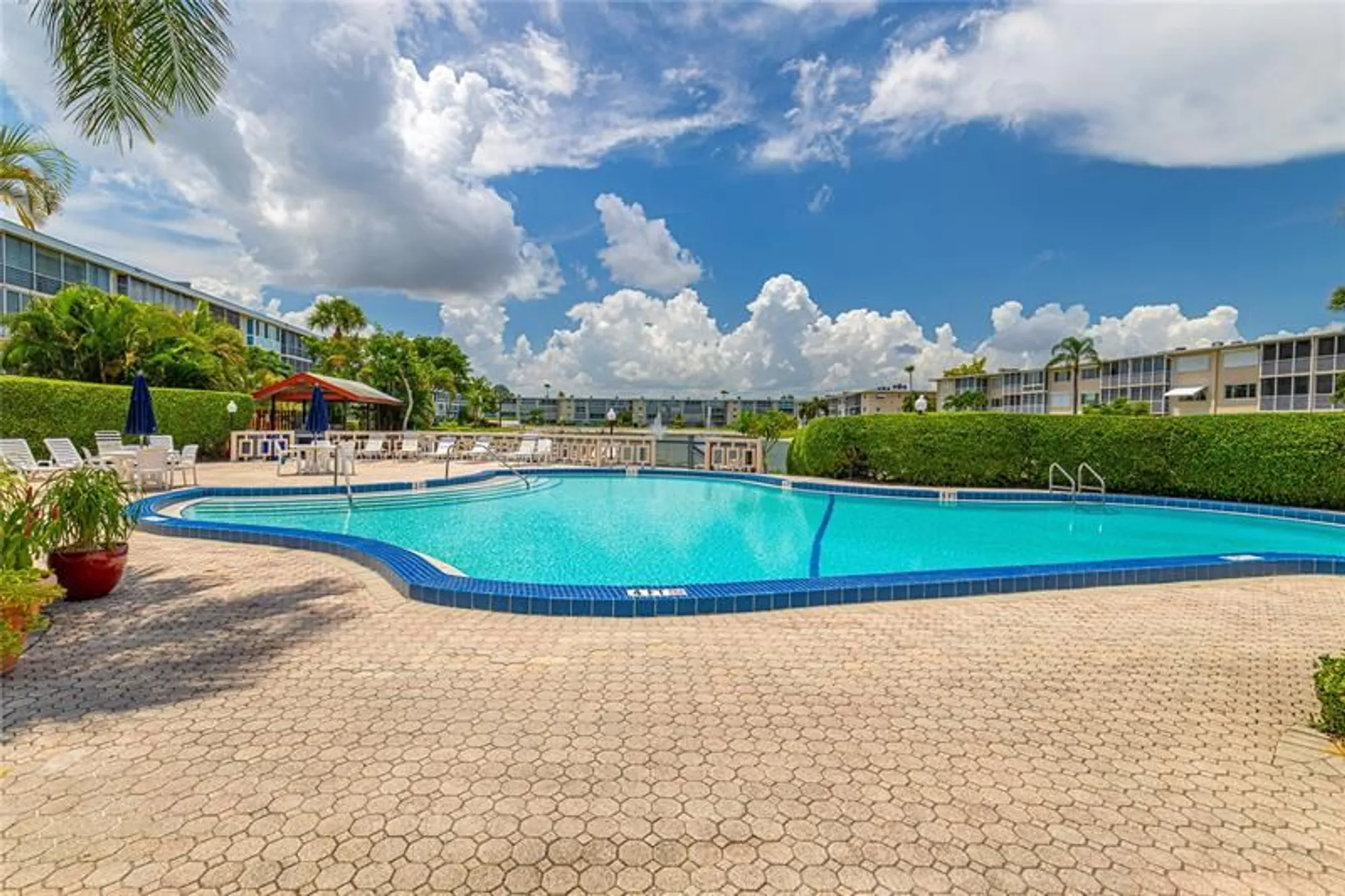 Property Slideshow image 21 of 35 | 2721 garden dr 310, Lake Worth, FL, 33461