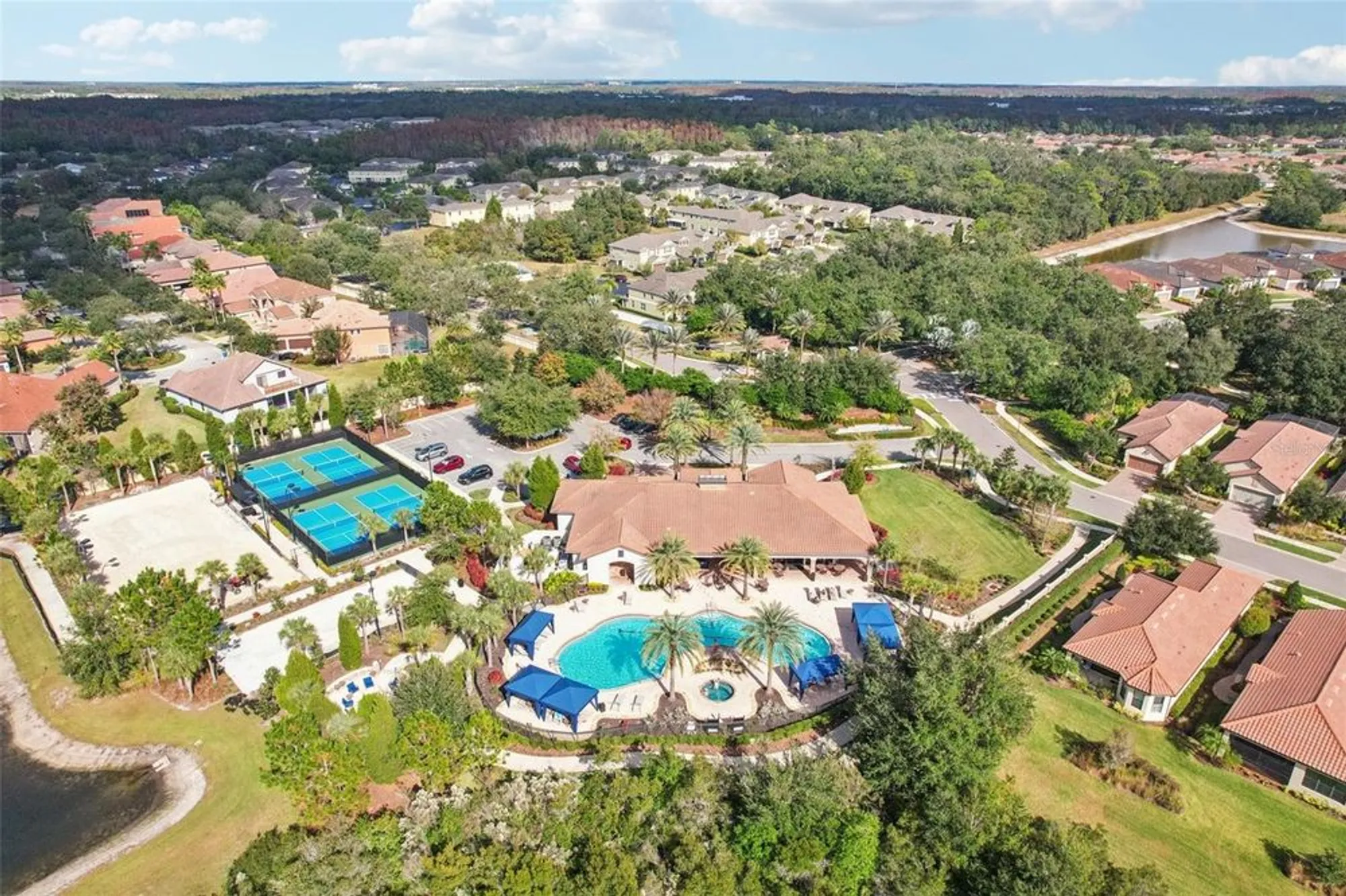 Property Slideshow image 27 of 31 | 8433 alberata vista dr, Tampa, FL, 33647