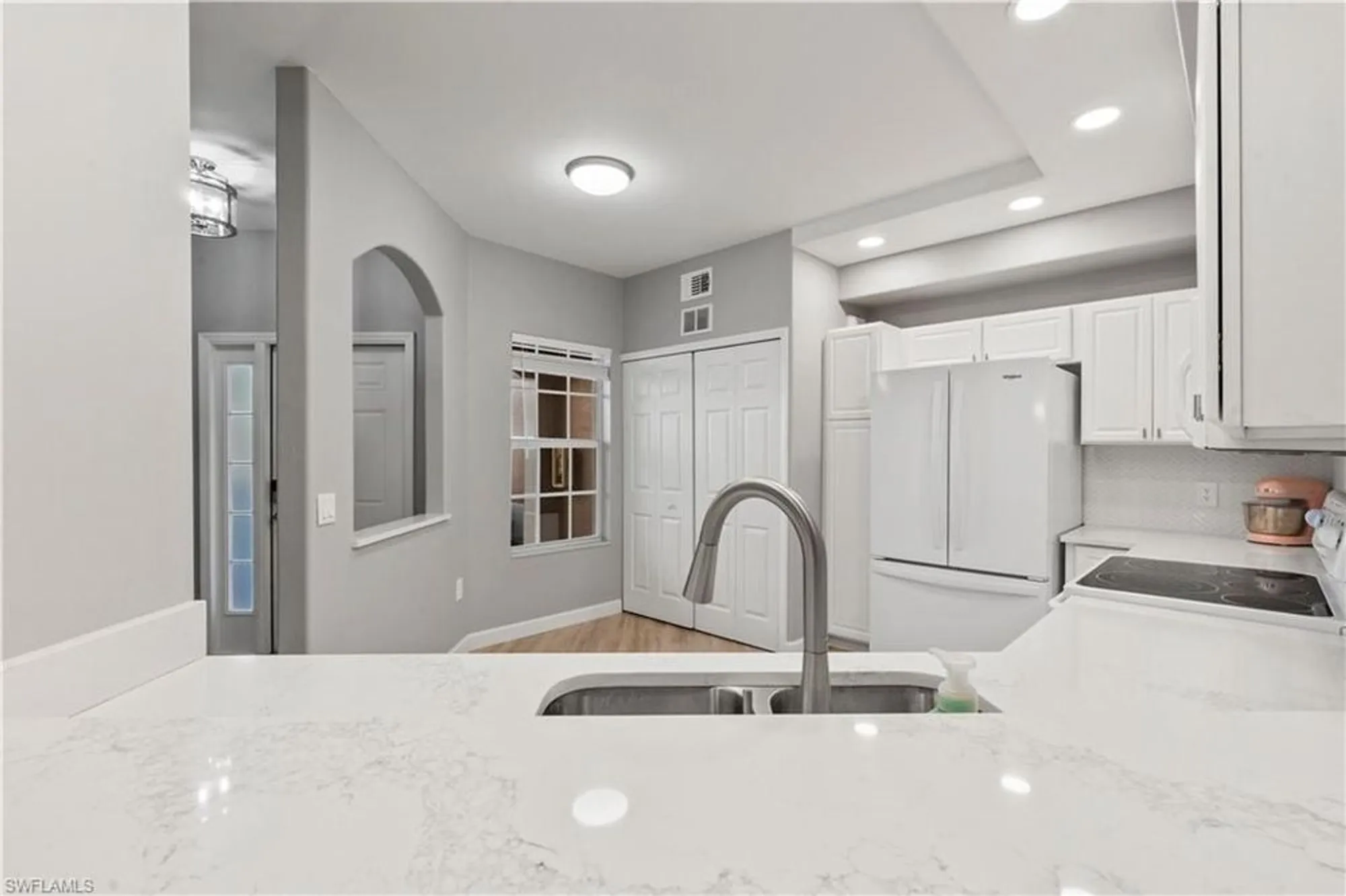 Property Slideshow image 2 of 28 | 9625 hemingway ln apt 3704, Fort Myers, FL, 33913