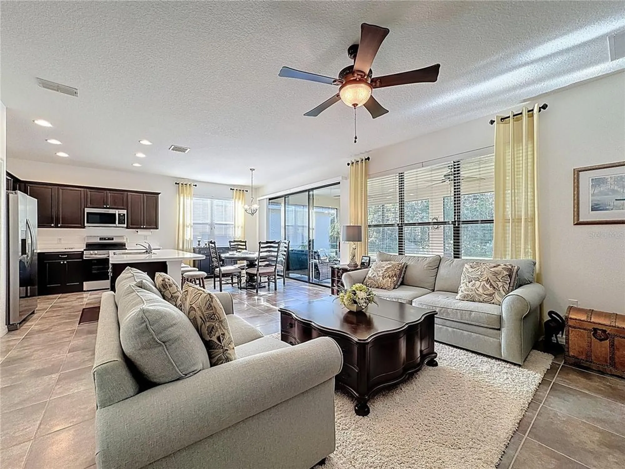 Property Slideshow image 13 of 68 | 1398 del mar dr, Kissimmee, FL, 34759