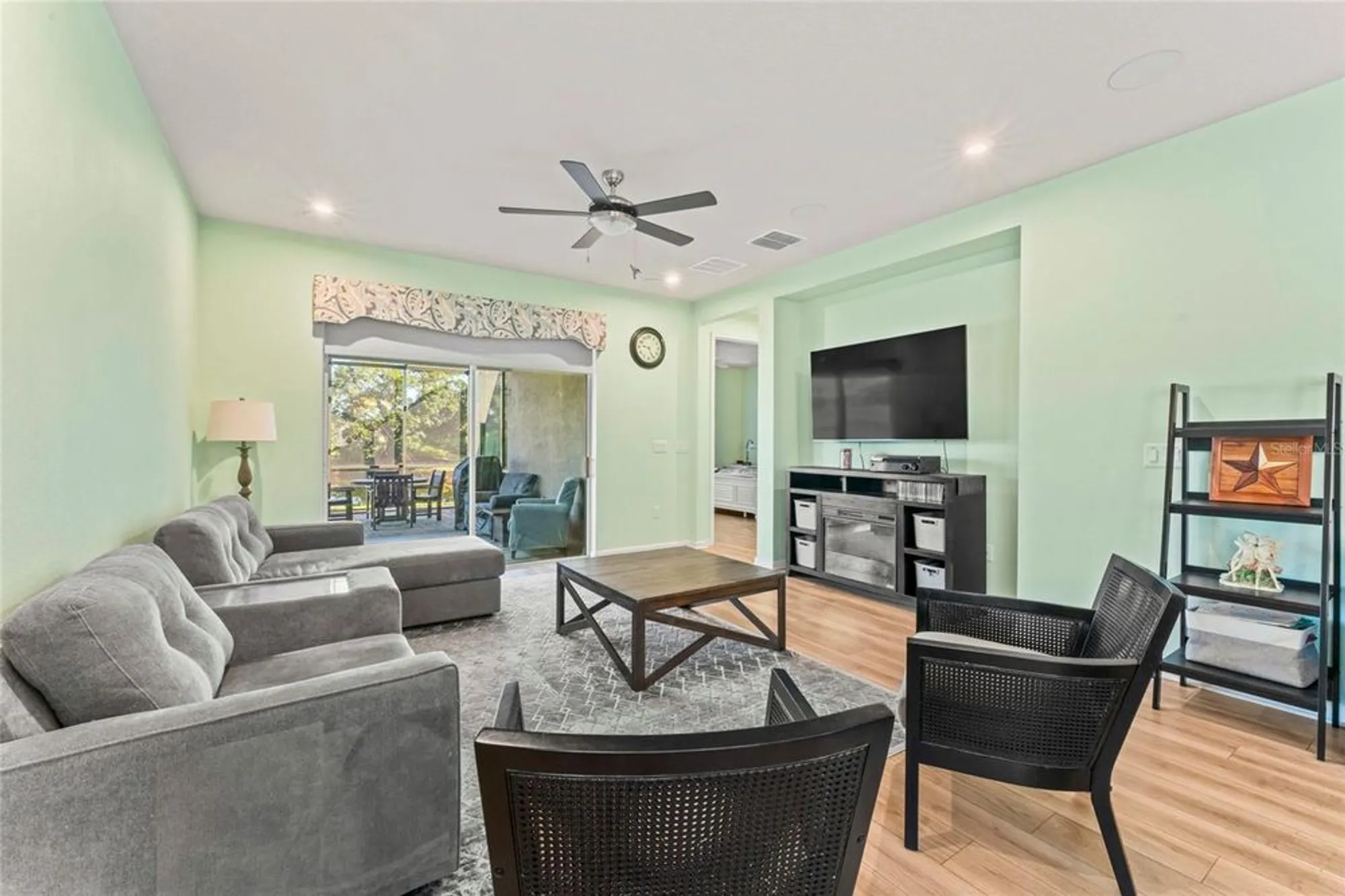 Property Slideshow image 18 of 47 | 3764 maxwell park dr, Sun City Center, FL, 33573