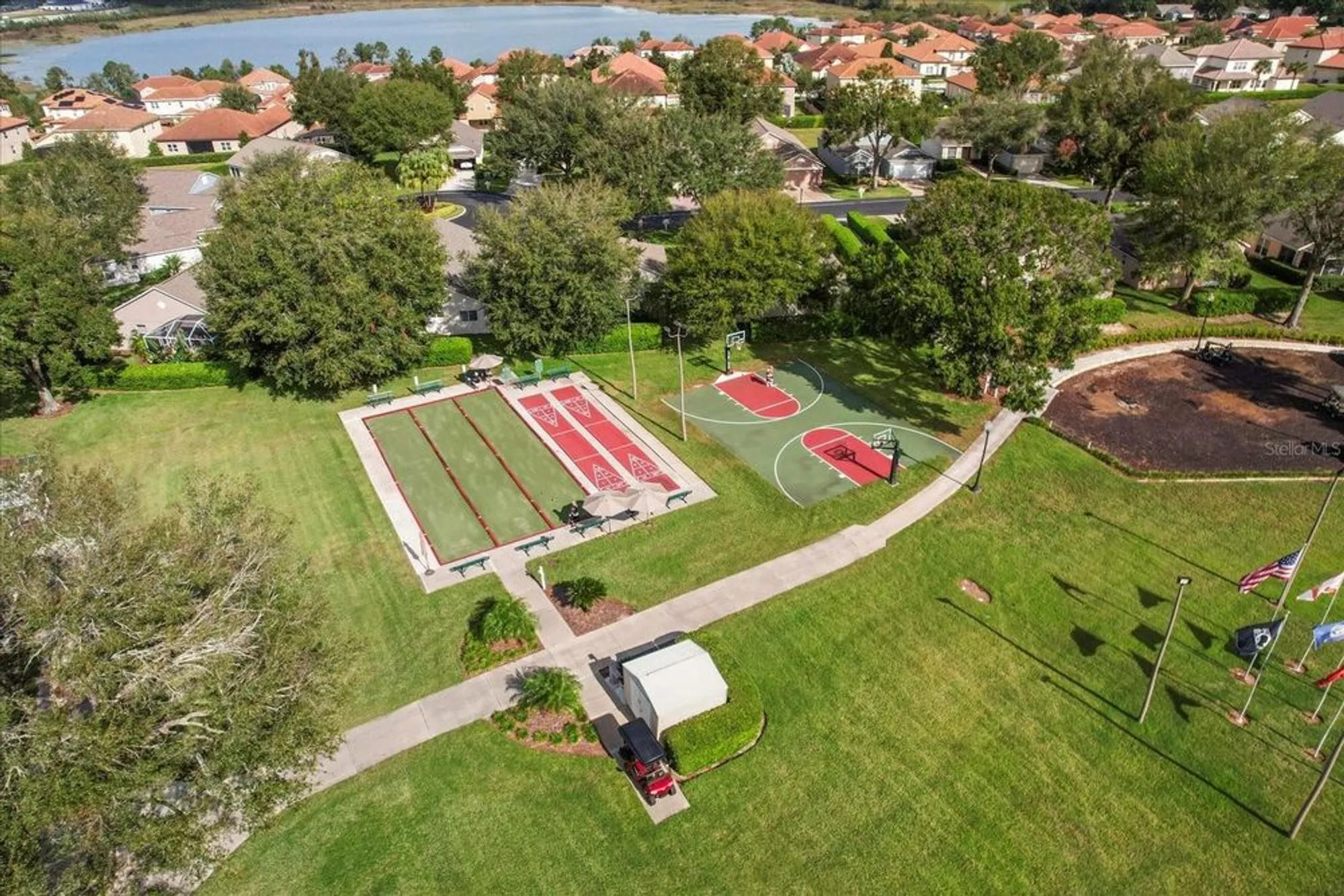 Property Slideshow image 50 of 52 | 2112 saint ives ct, Clermont, FL, 34711