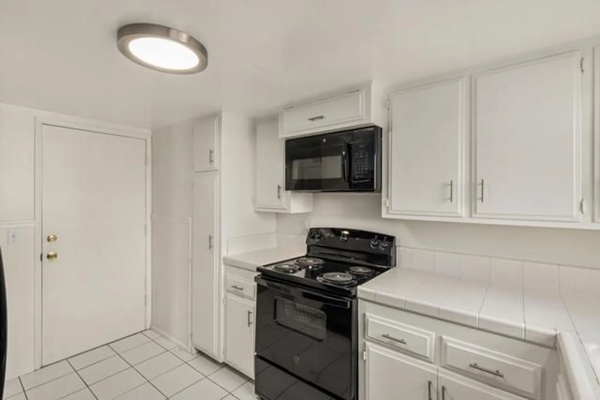 Property Slideshow image 22 of 51 | 1605 sonata ln, San Marcos, CA, 92078