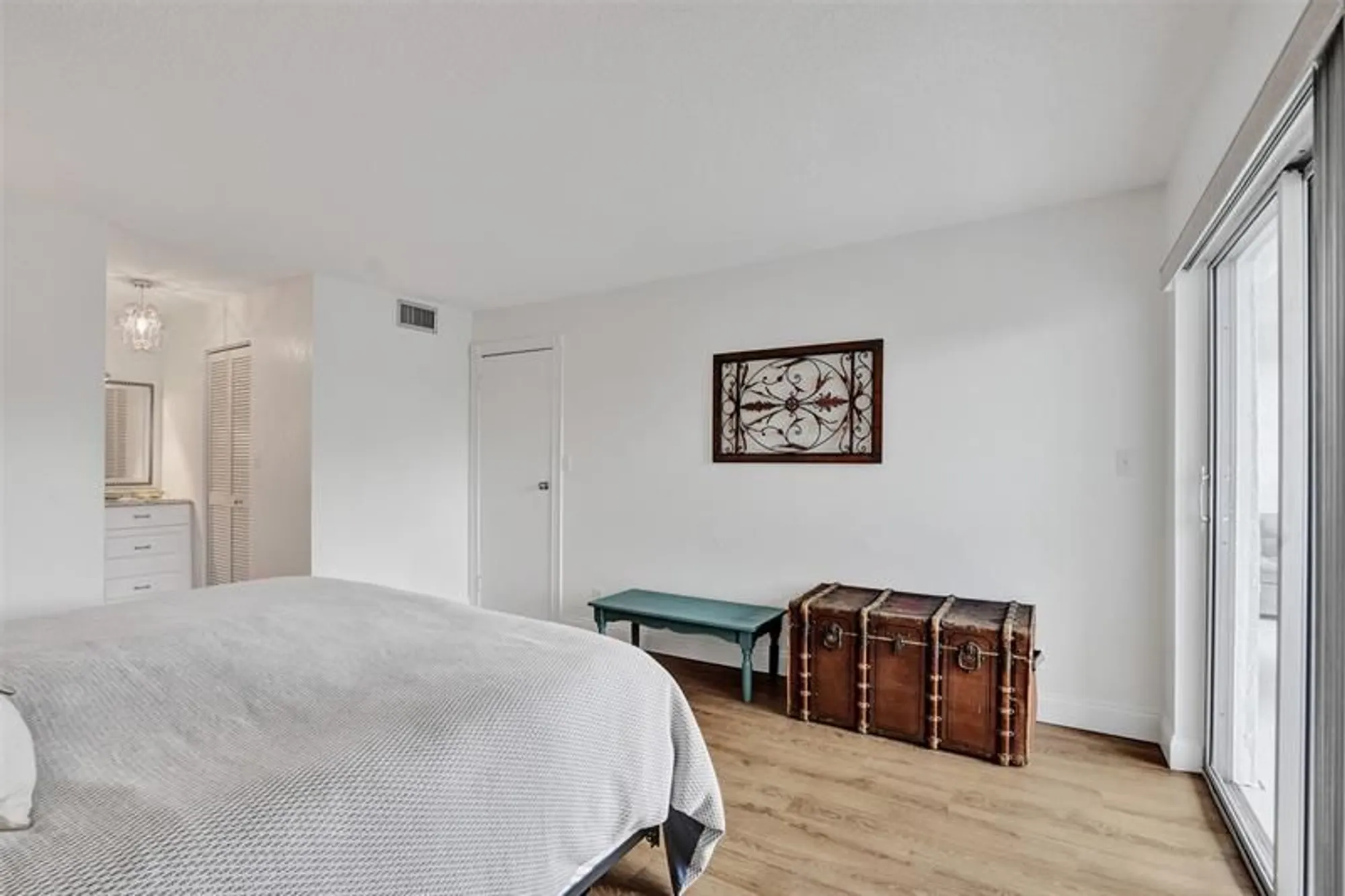 Property Slideshow image 22 of 39 | 5900 nw 44th st apt 602, Lauderhill, FL, 33319