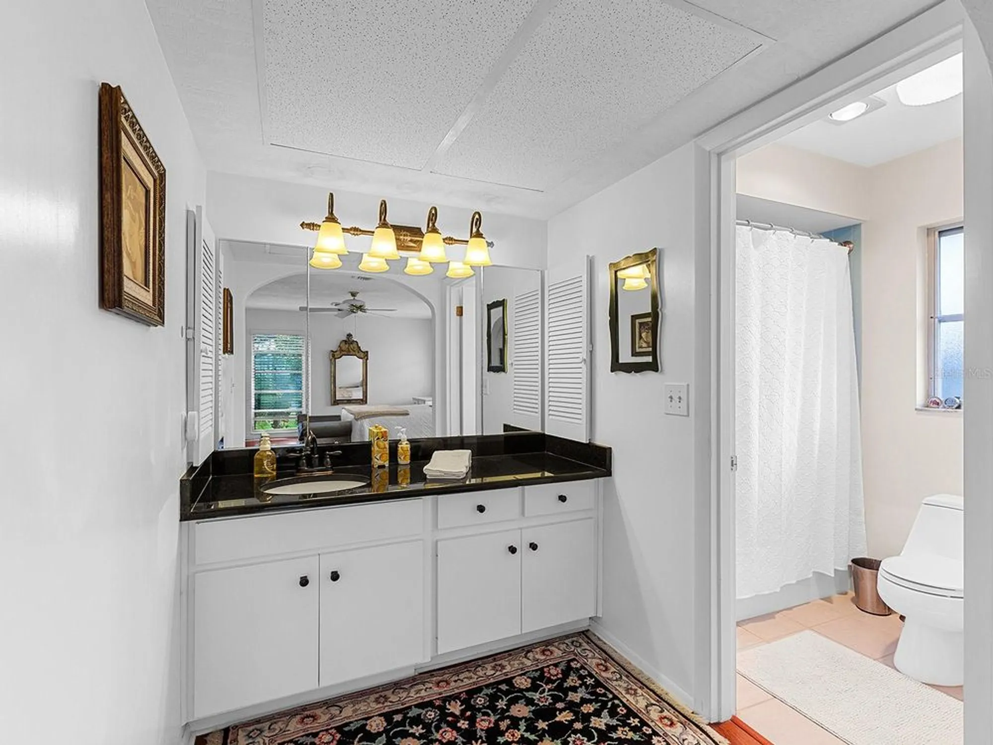 Property Slideshow image 16 of 32 | 3761 somerville dr # 1518, Sarasota, FL, 34232