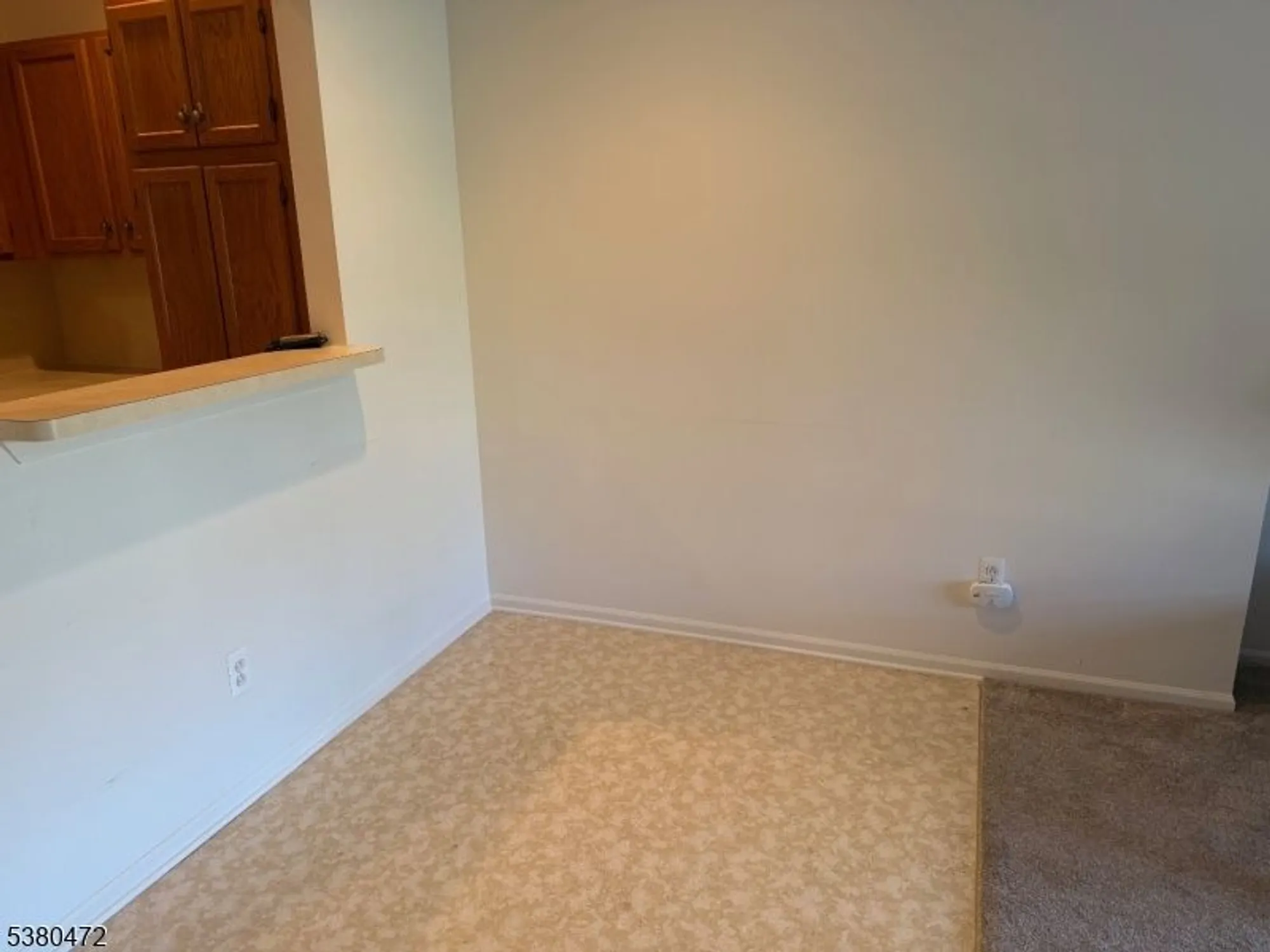 Property Slideshow image 9 of 17 | 2 richmond rd apt 222 222, West Milford, NJ, 07480