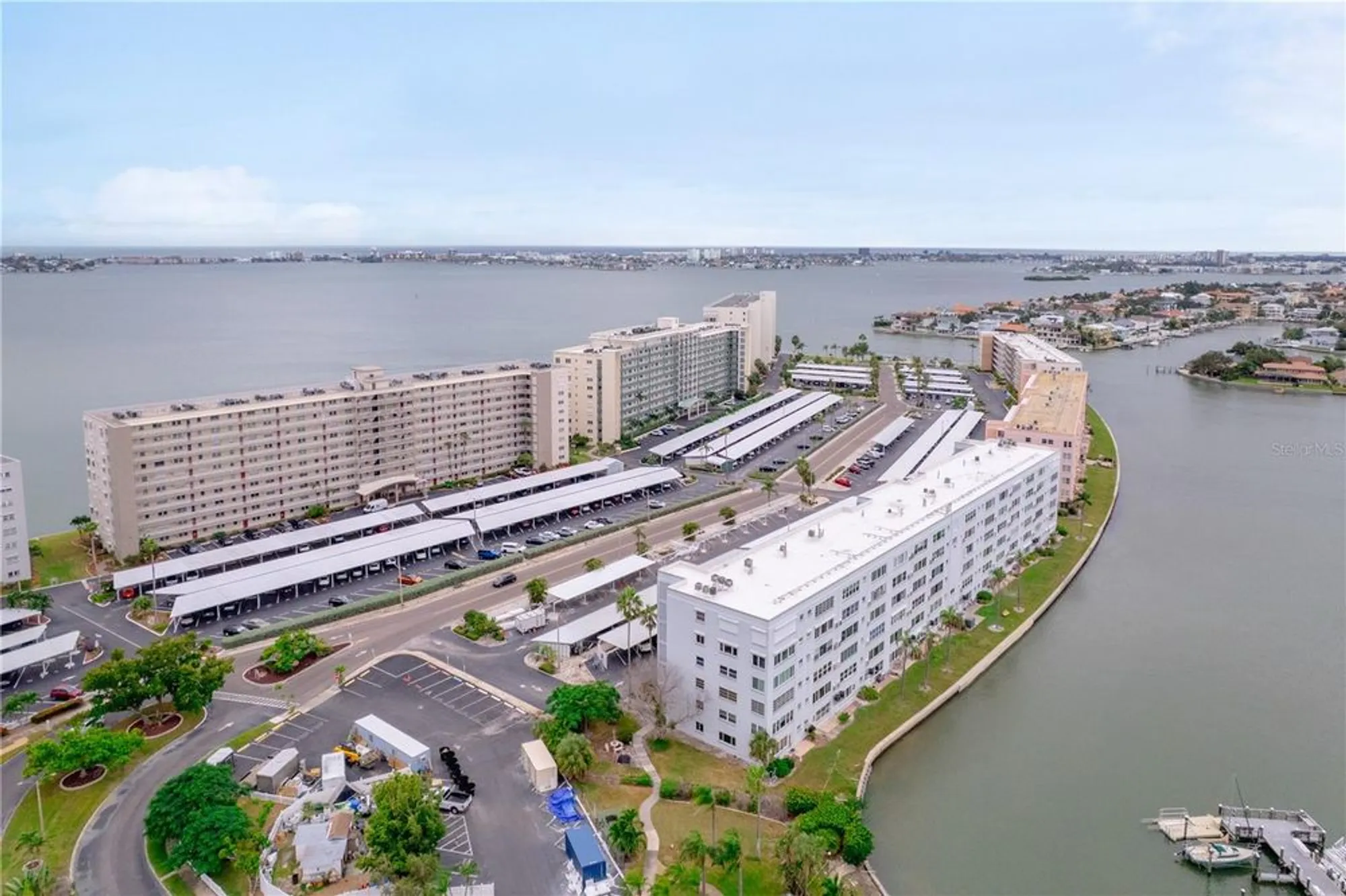 Property Slideshow image 28 of 30 | 5925 shore blvd 606, Gulfport, FL, 33707