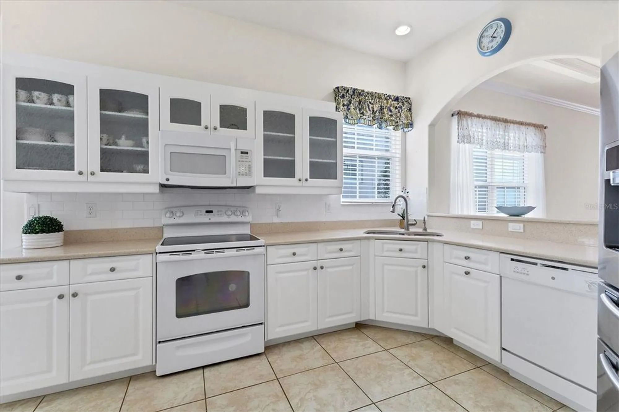 Property Slideshow image 15 of 53 | 1570 monarch dr, Venice, FL, 34293