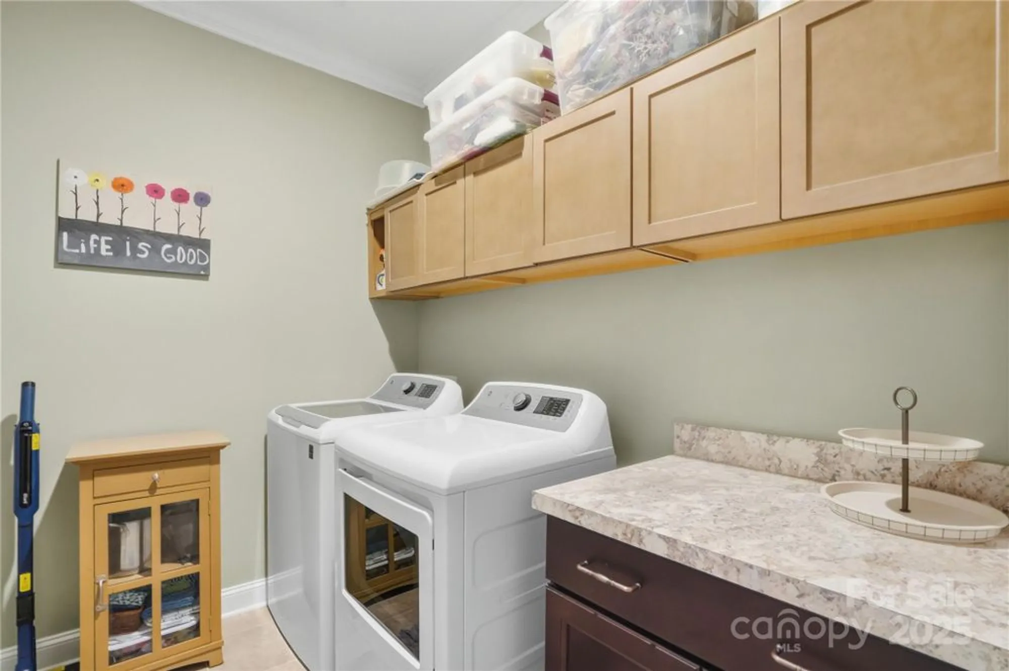 Property Slideshow image 29 of 48 | 6256 raven rock dr, Denver, NC, 28037