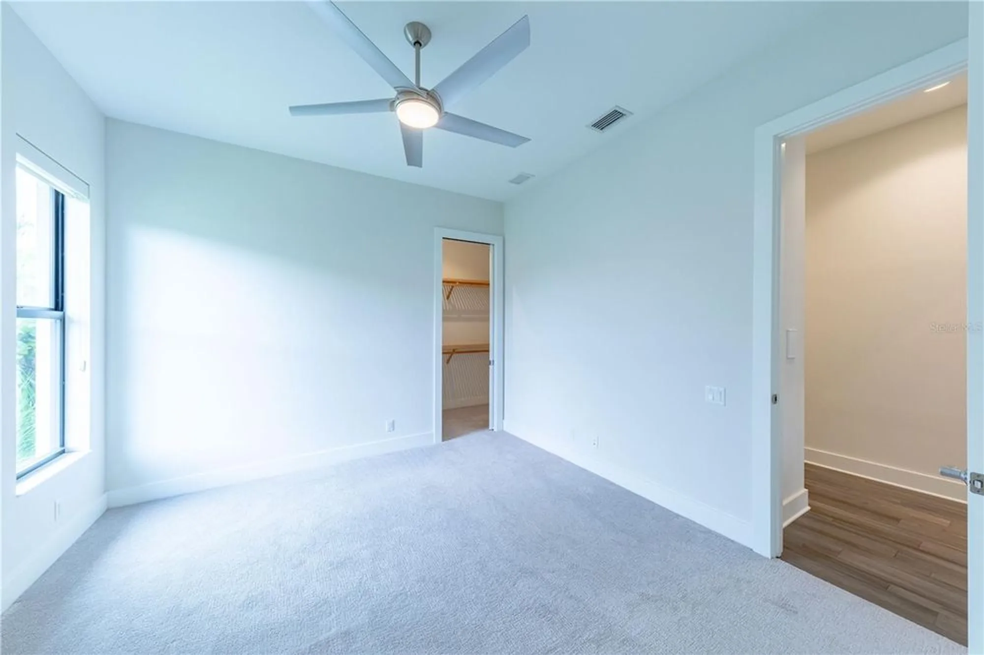 Property Slideshow image 35 of 63 | 5408 greenbrook dr, Sarasota, FL, 34238