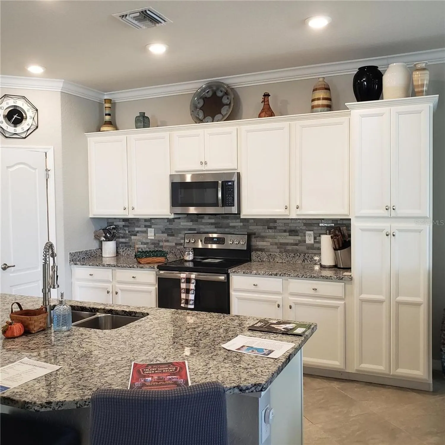 Property Slideshow image 27 of 50 | 10088 cozy grove dr, Venice, FL, 34293