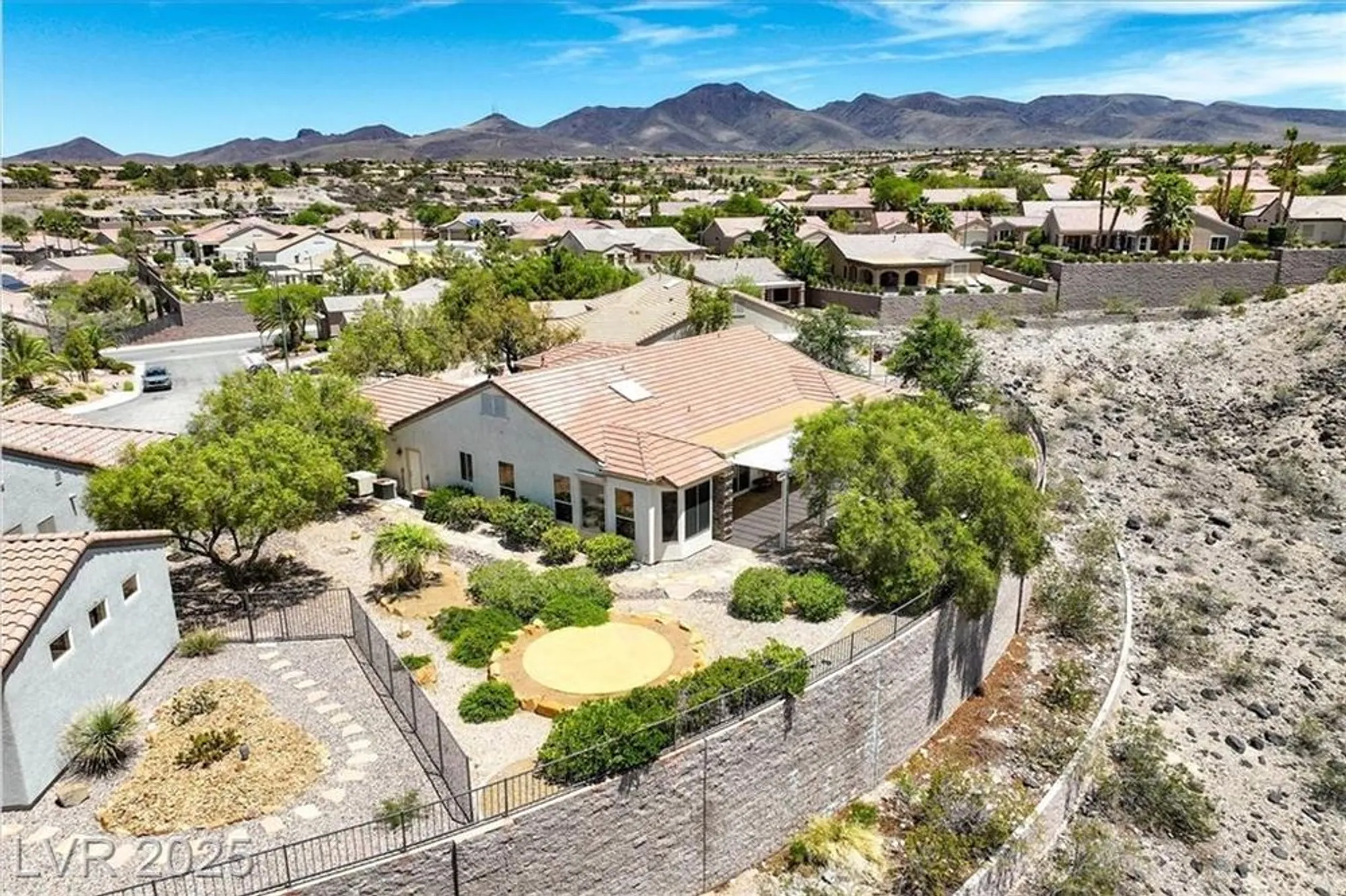 Property Slideshow image 53 of 64 | 2899 brook trout ct, Henderson, NV, 89052
