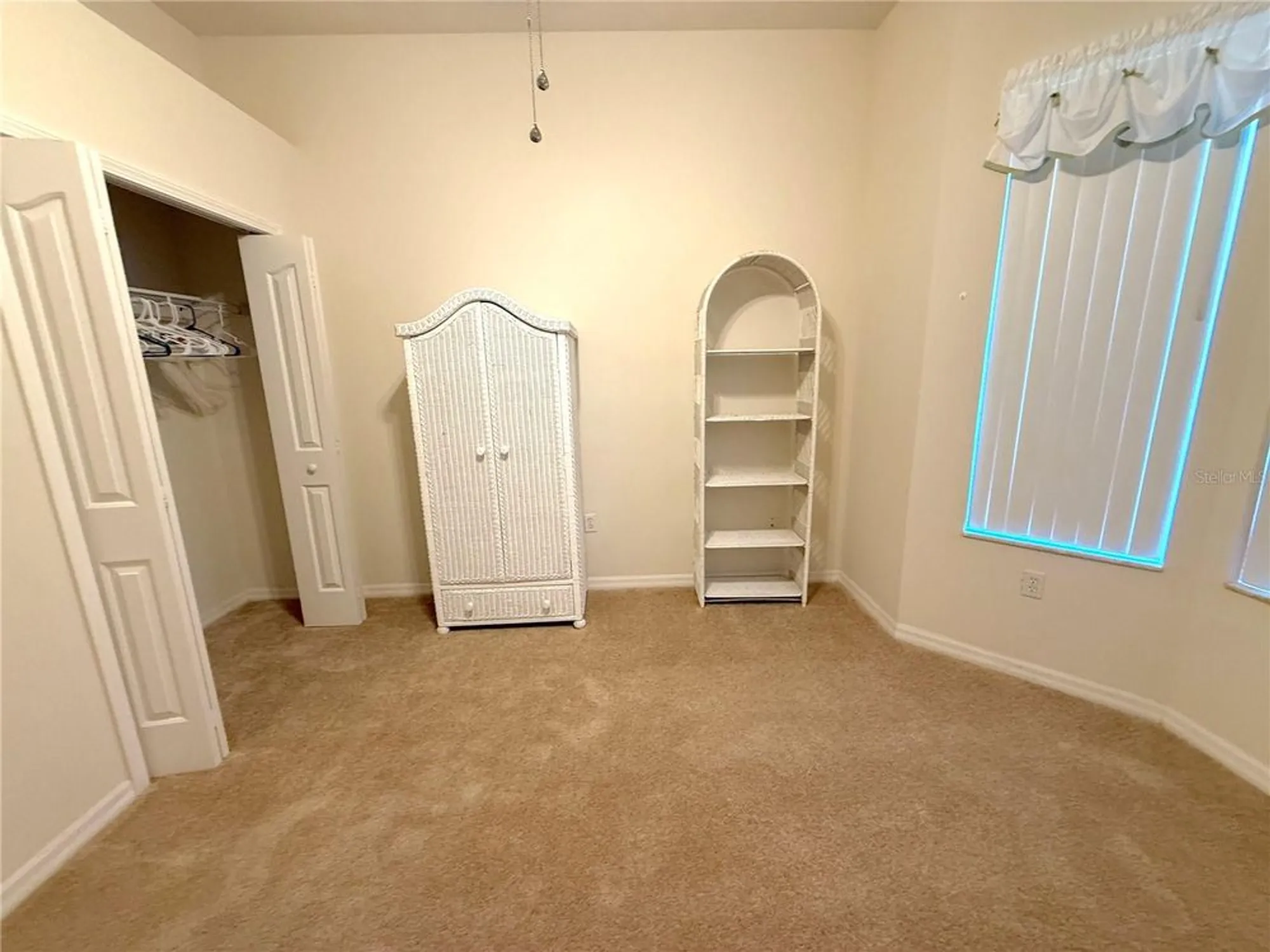 Property Slideshow image 15 of 31 | 11204 clear oak cir, New Port Richey, FL, 34654