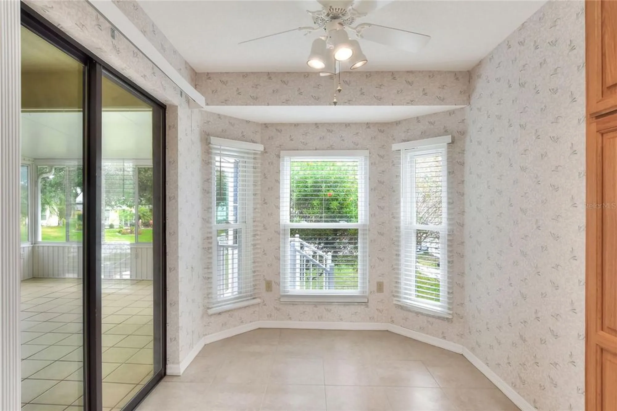 Property Slideshow image 18 of 44 | 5955 chickadee dr, Lakeland, FL, 33809