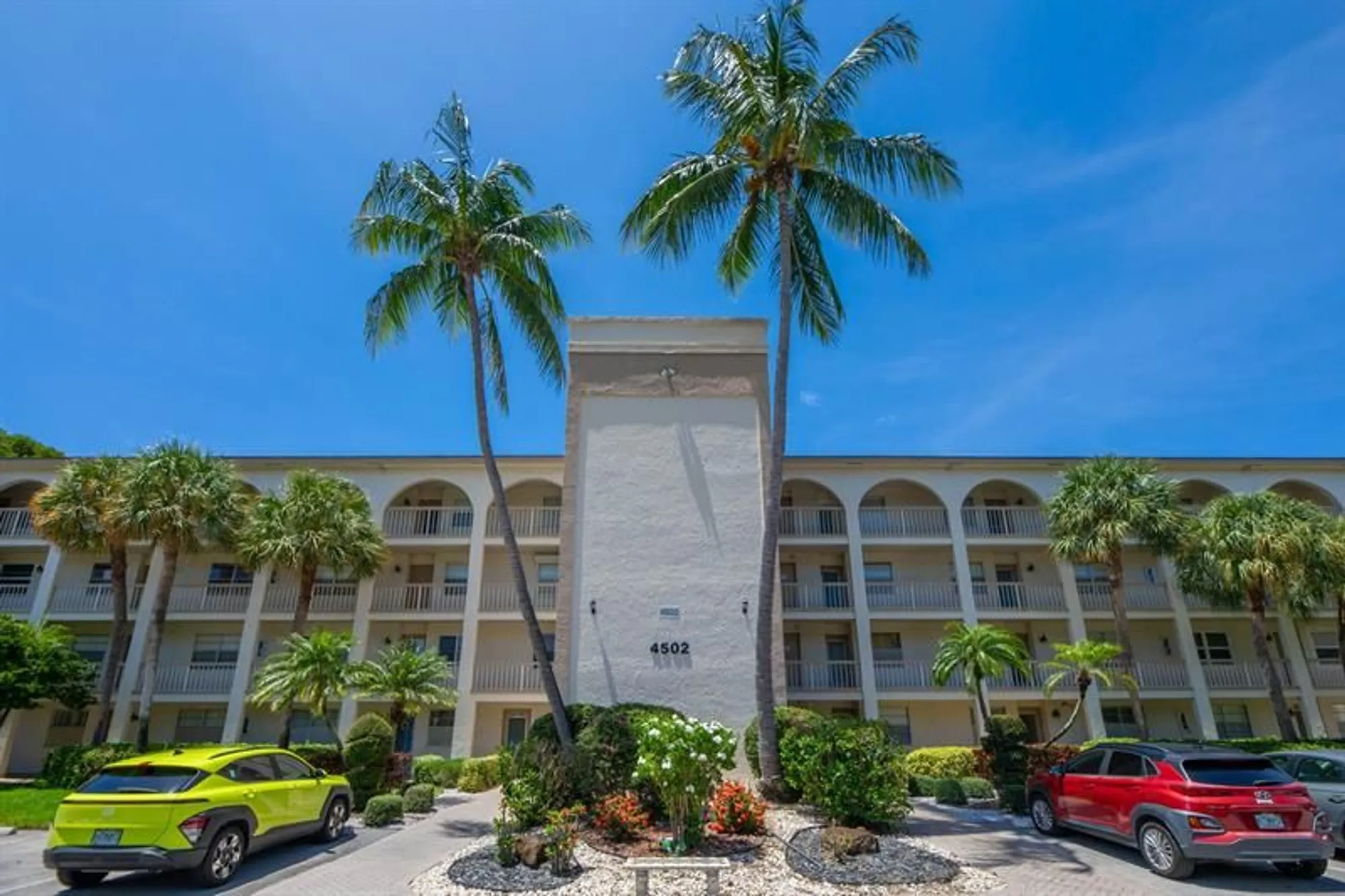 Property Slideshow image 3 of 30 | 4502 martinique way e1, Coconut Creek, FL, 33066