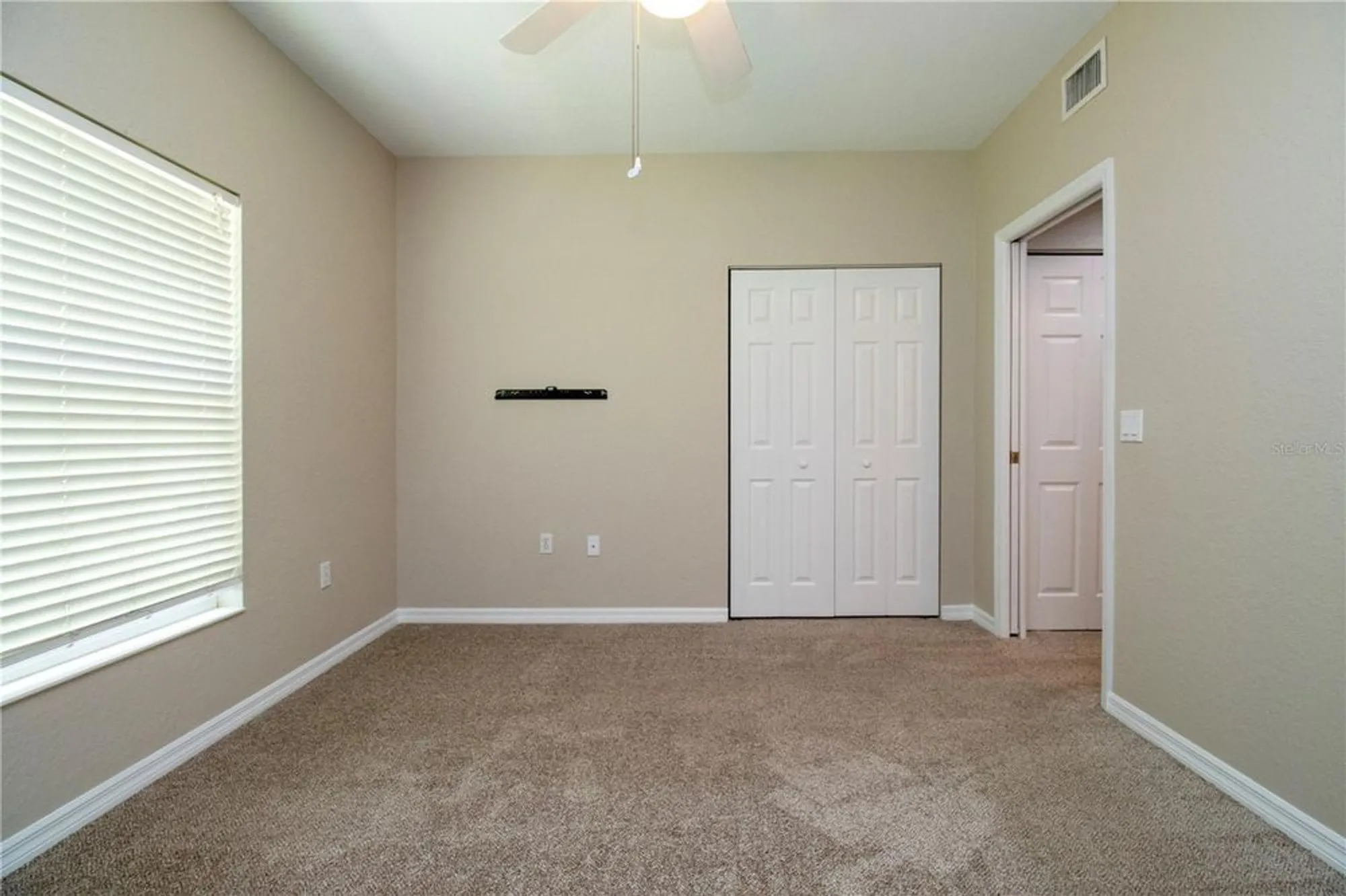 Property Slideshow image 26 of 37 | 7139 cedar hollow cir # 101, Bradenton, FL, 34203