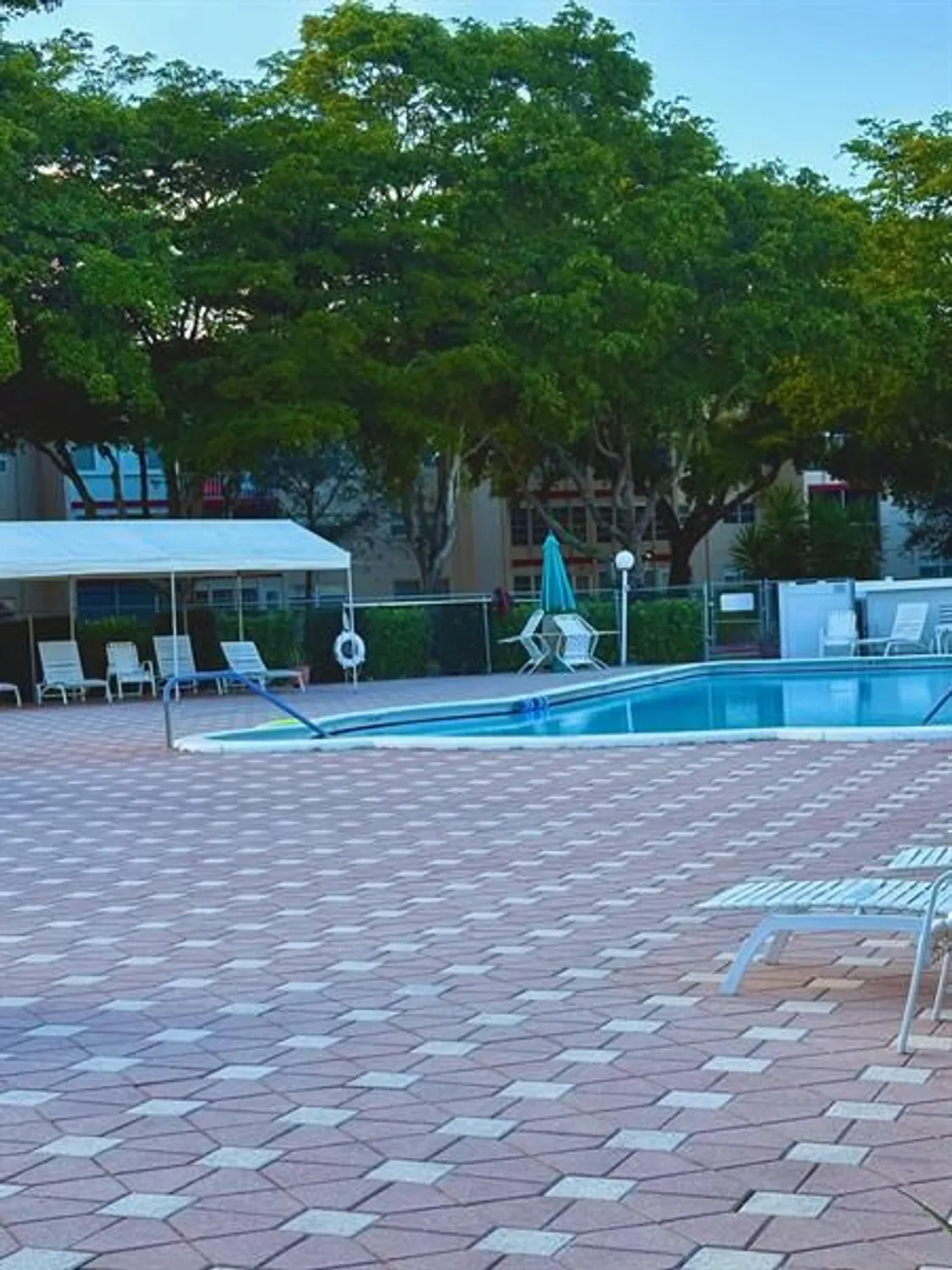 Property Slideshow image 38 of 70 | 1055 country club dr 404, Margate, FL, 33063