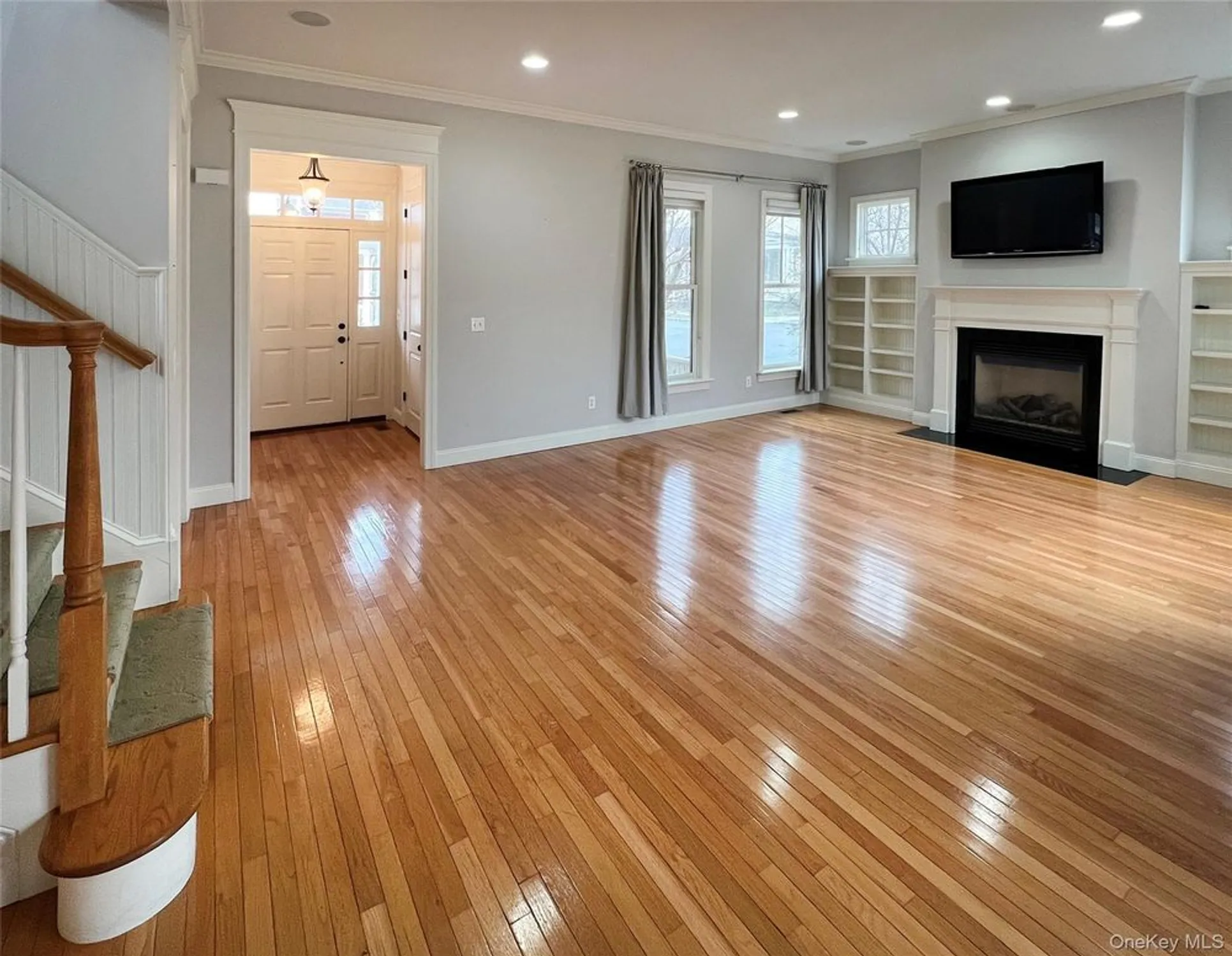 Property Slideshow image 5 of 50 | 11 aske st, Warwick, NY, 10990