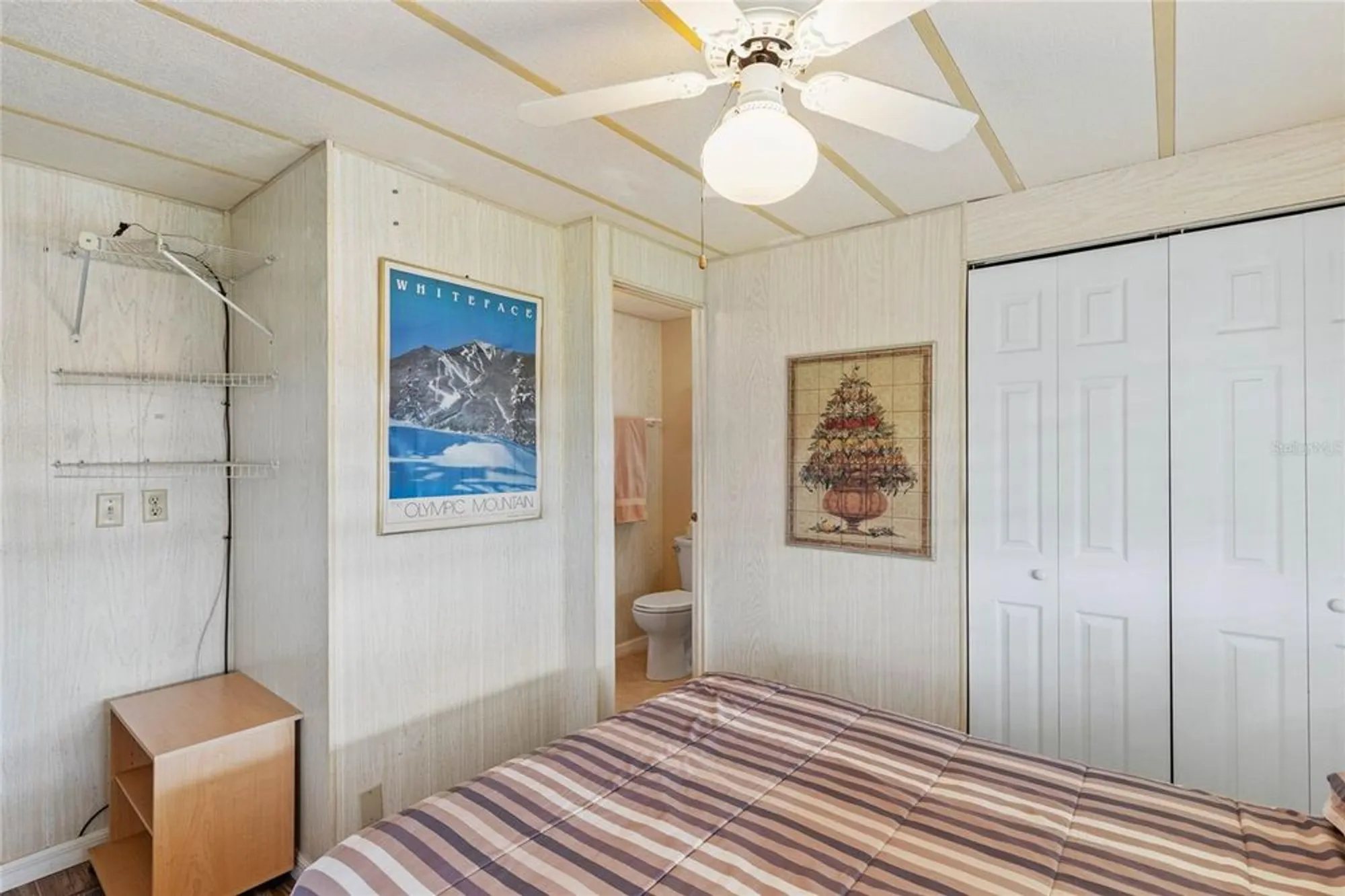 Property Slideshow image 17 of 27 | 805 royal palm ave, The Villages, FL, 32159