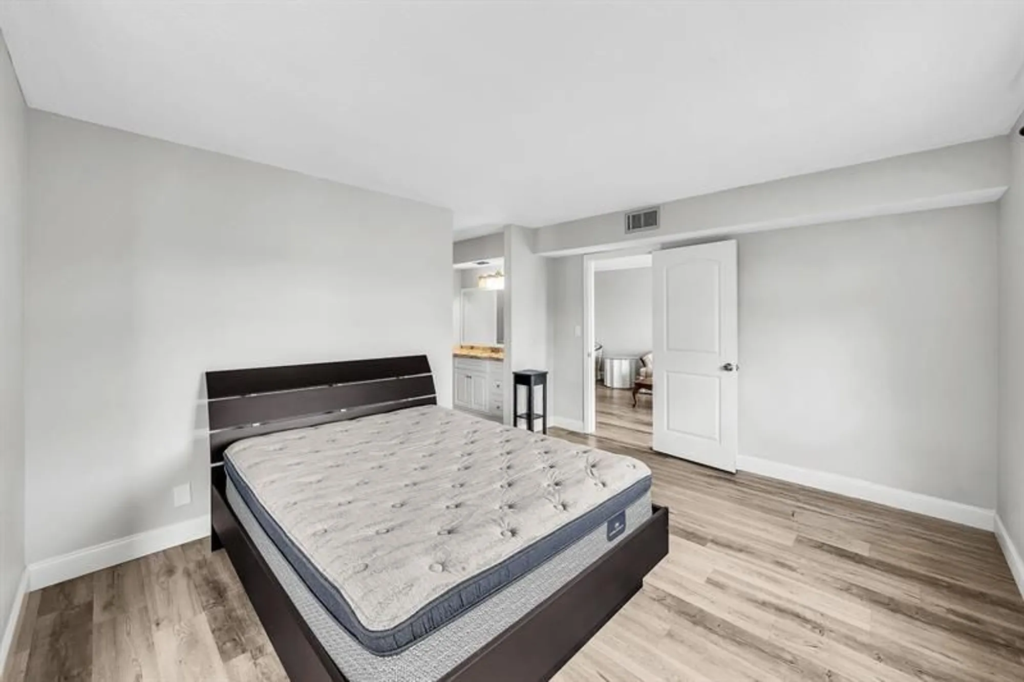 Property Slideshow image 35 of 51 | 14307 bedford dr apt 204, Delray Beach, FL, 33446