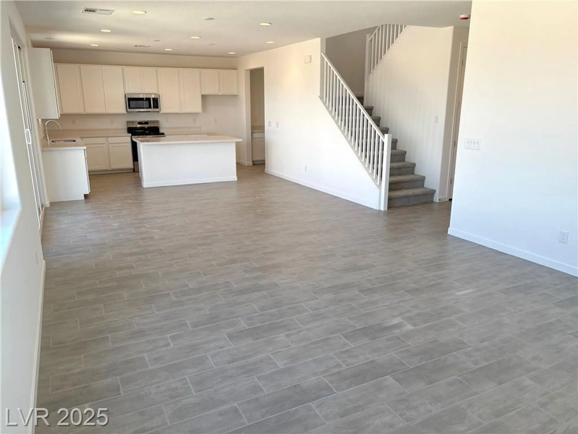 Property Slideshow image 19 of 33 | 5712 e badlands ln, Pahrump, NV, 89061