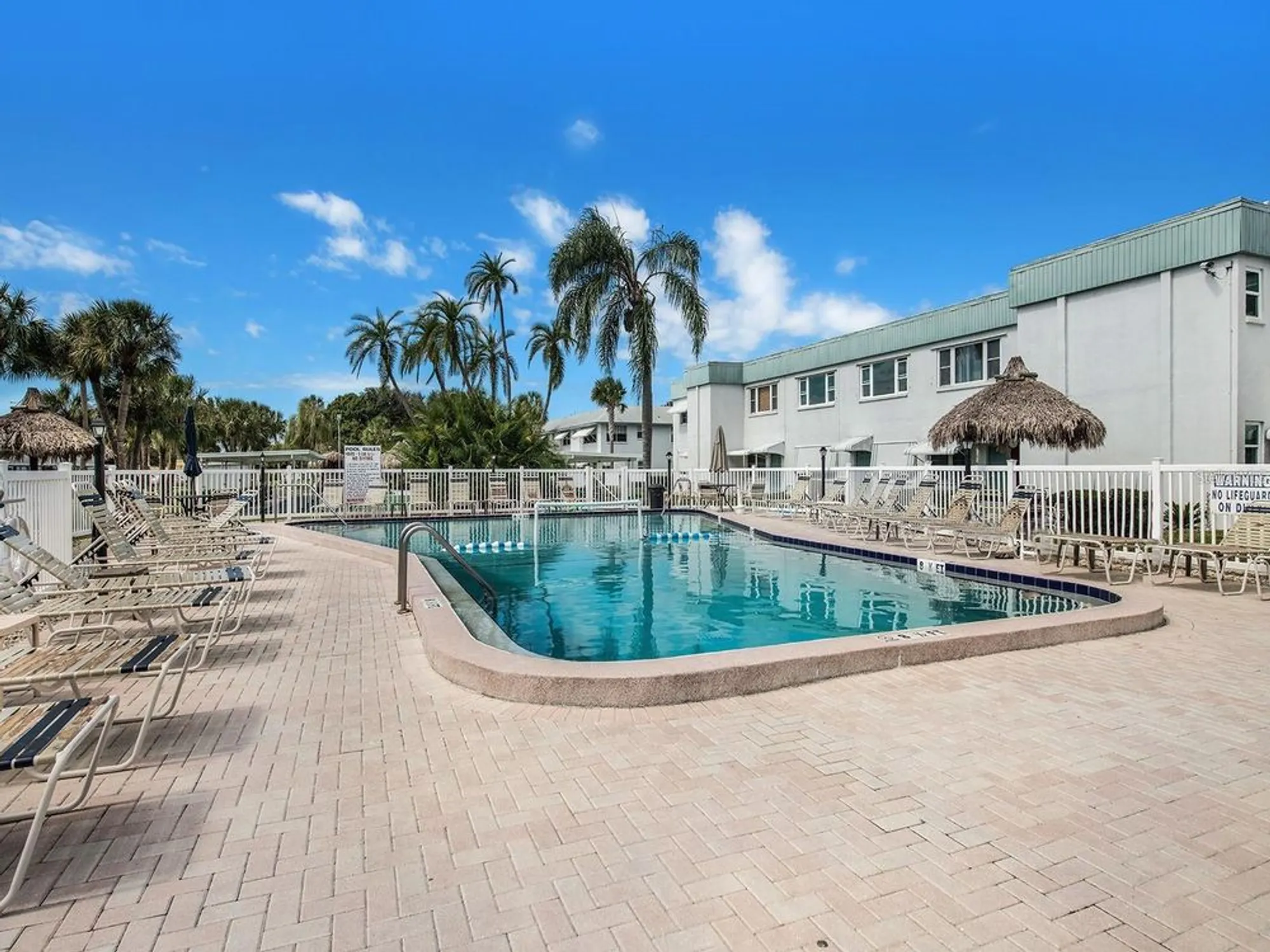Property Slideshow image 21 of 29 | 5257 81st ln n apt 17, St Petersburg, FL, 33709