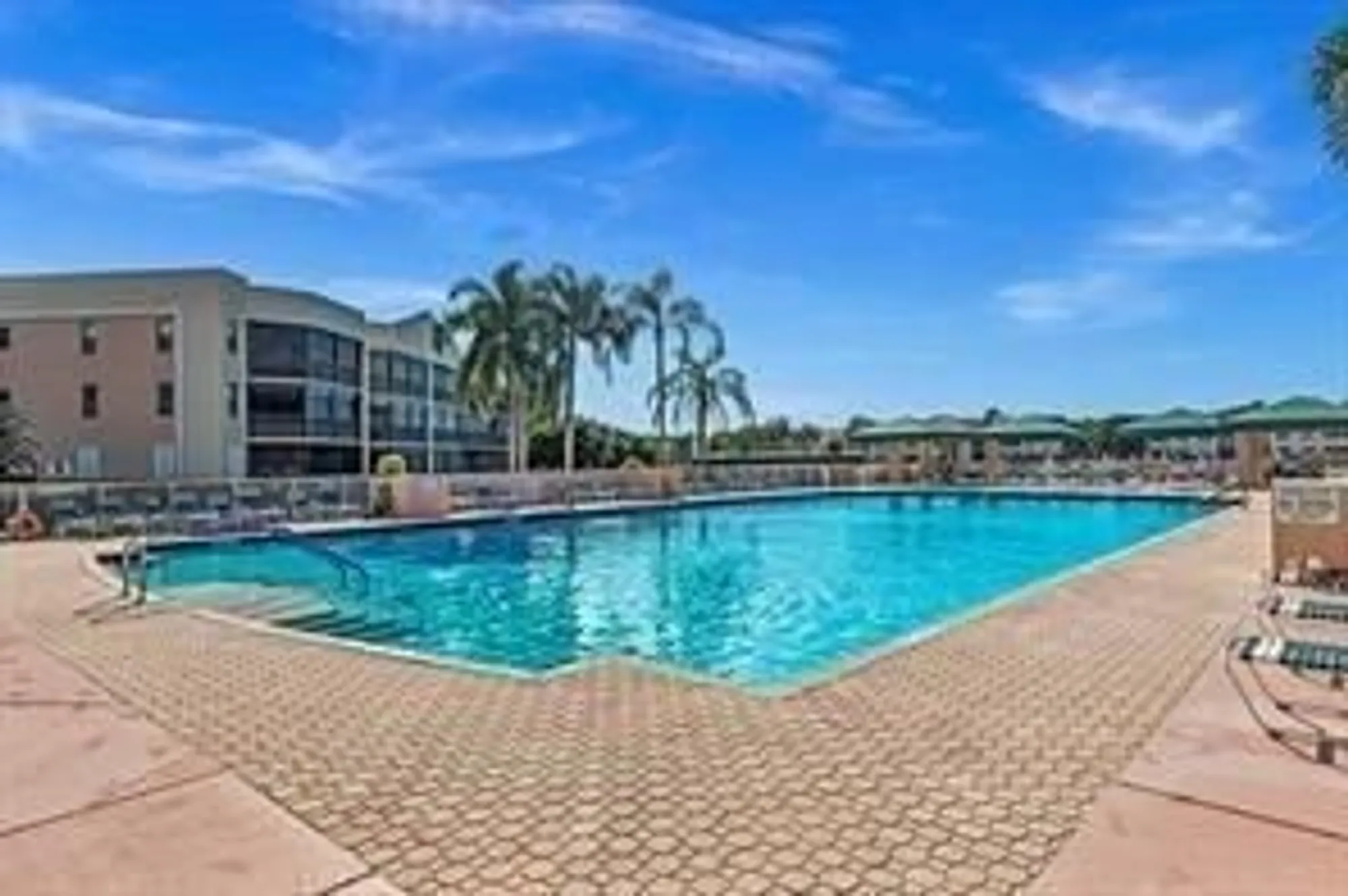 Property Slideshow image 50 of 83 | 7449 fairfax dr 211, Tamarac, FL, 33321