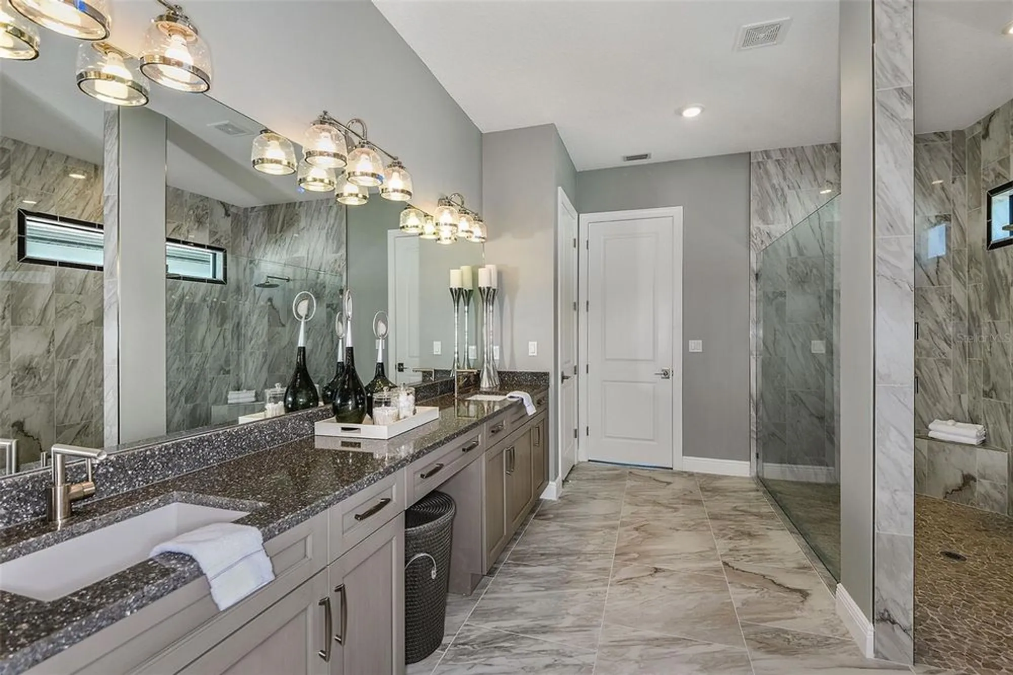 Property Slideshow image 29 of 78 | 18225 cresswind ter, Lakewood Ranch, FL, 34211