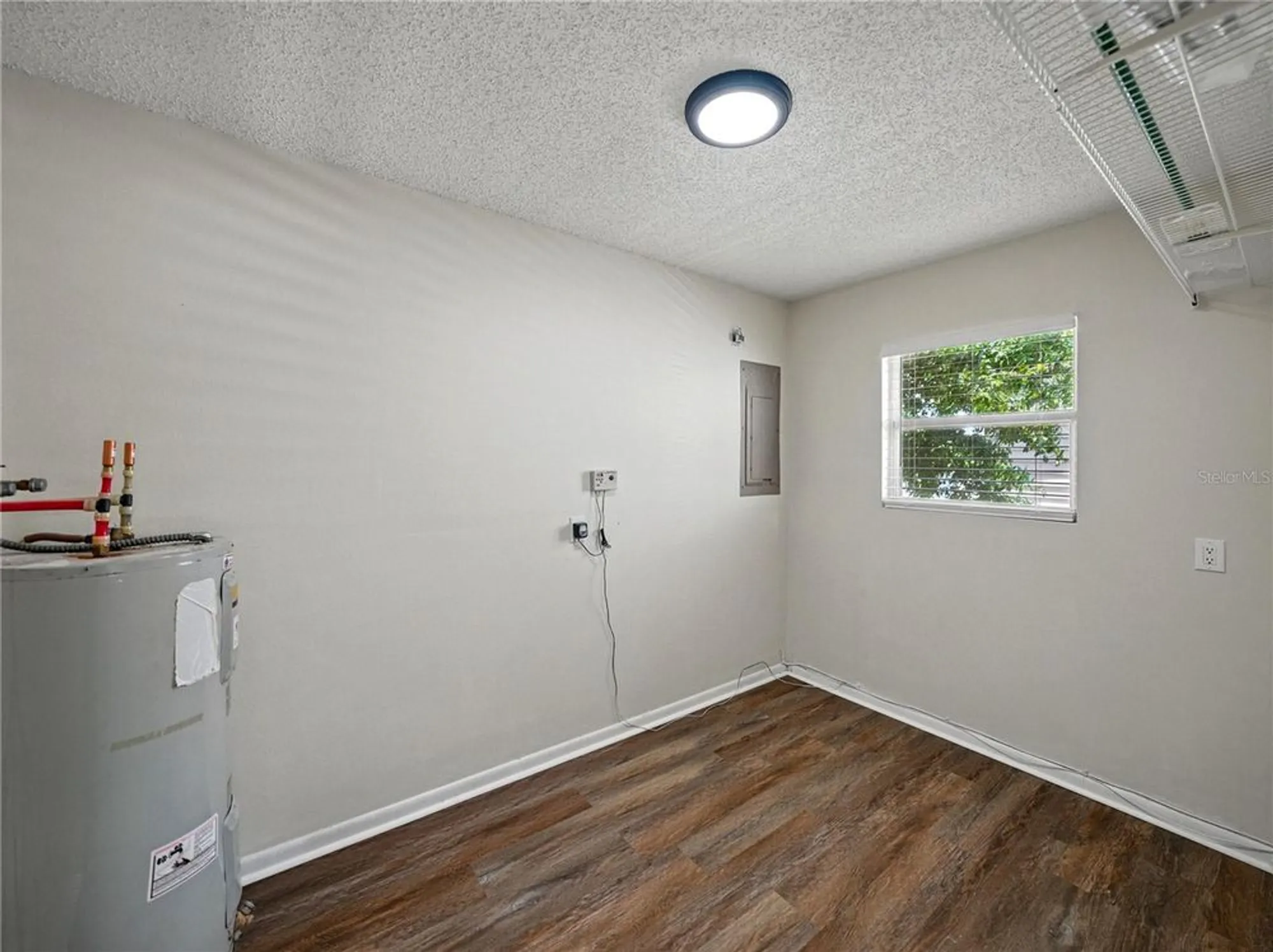 Property Slideshow image 36 of 55 | 4965 goldenview ln, Lakeland, FL, 33811