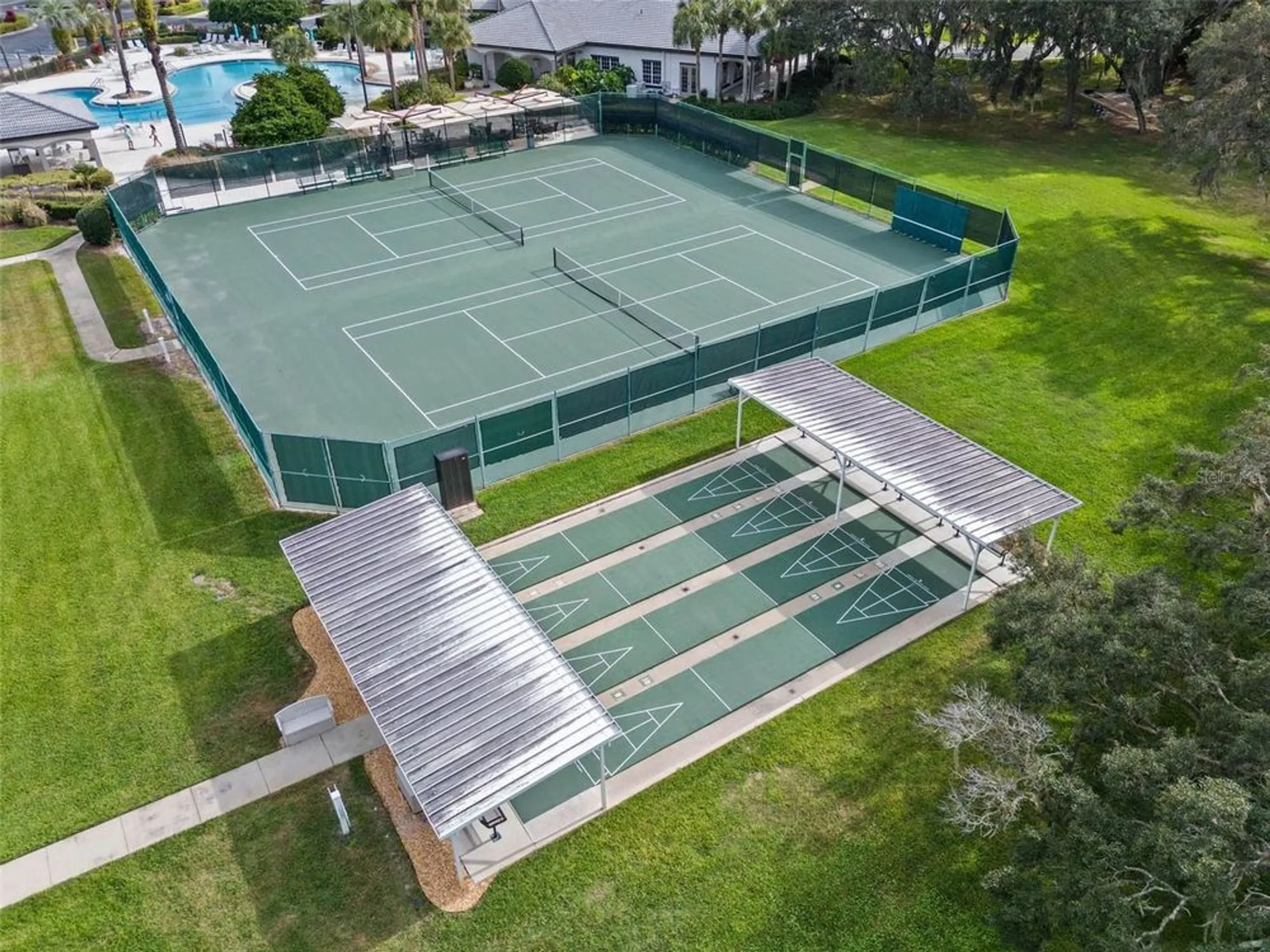 Property Slideshow image 64 of 69 | 27111 nostalgia dr, Leesburg, FL, 34748