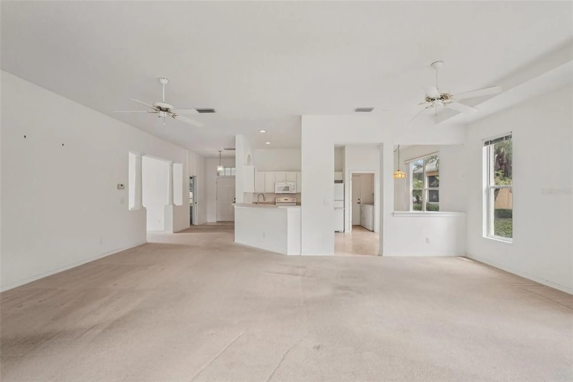 Property Slideshow image 4 of 61 | 2114 worthington greens dr, Sun City Center, FL, 33573