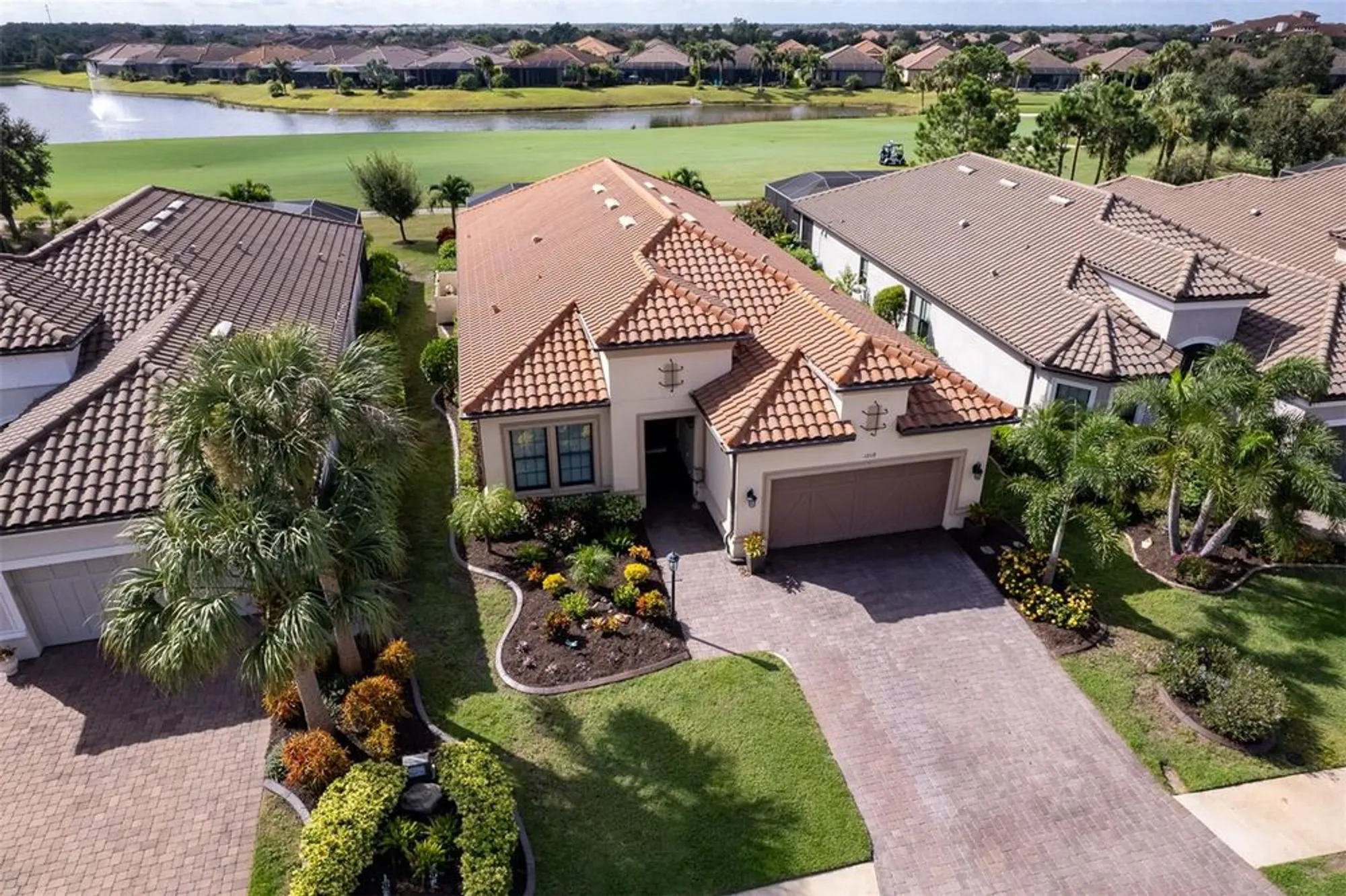 Property Slideshow image 12 of 77 | 13118 sorrento way, Bradenton, FL, 34211
