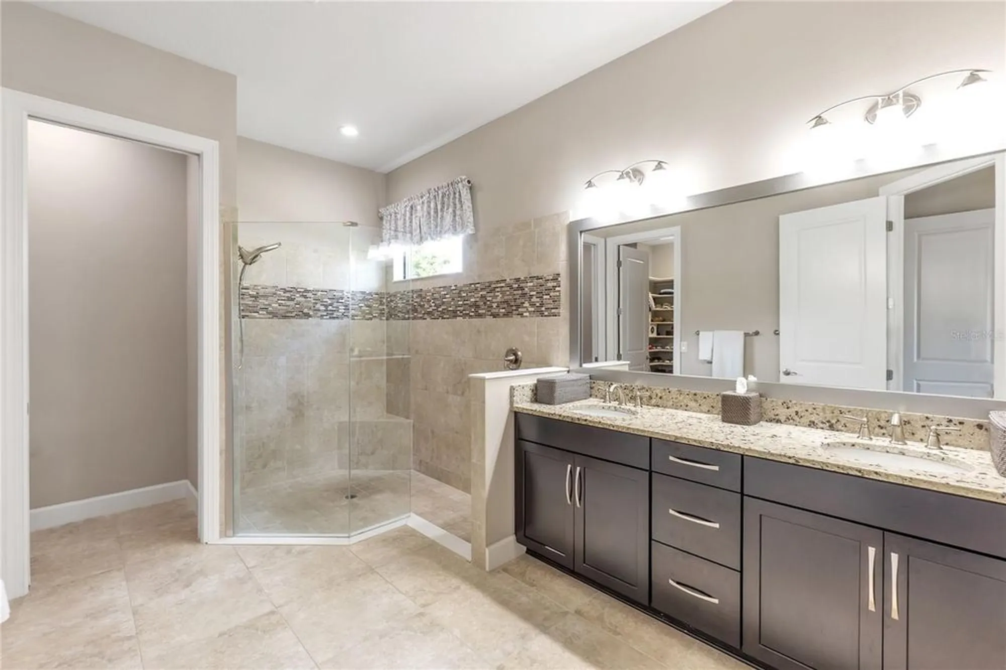 Property Slideshow image 31 of 96 | 5137 napoli run, Bradenton, FL, 34211