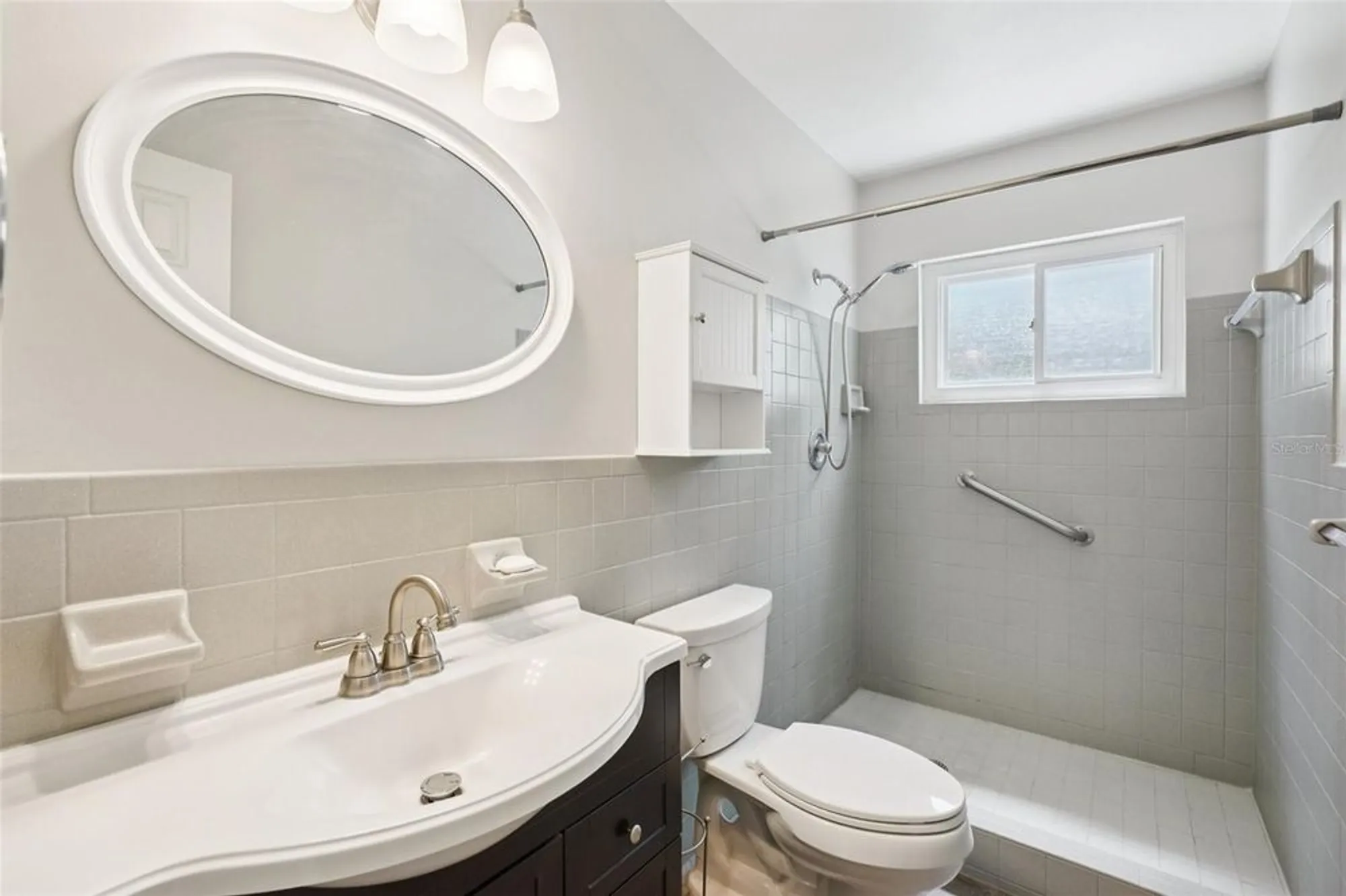 Property Slideshow image 19 of 46 | 2255 philippine dr 9, Clearwater, FL, 33763