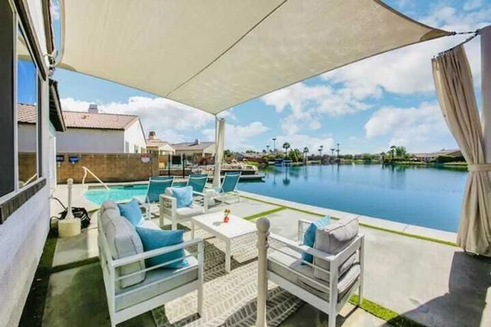 Property Slideshow image 25 of 37 | 84297 canzone dr, Indio, CA, 92203