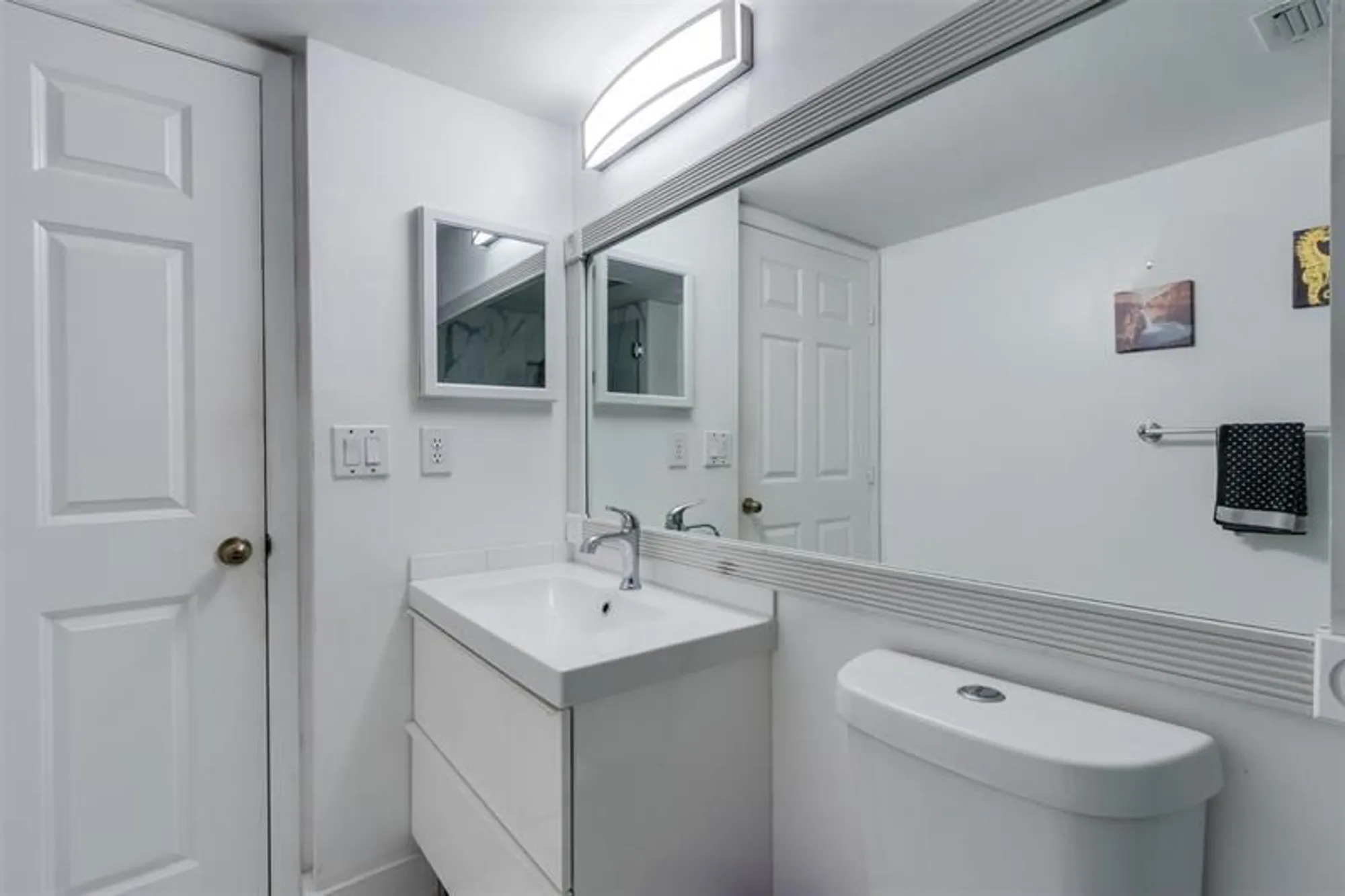 Property Slideshow image 24 of 39 | 9537 weldon cir apt 404, Fort Lauderdale, FL, 33321