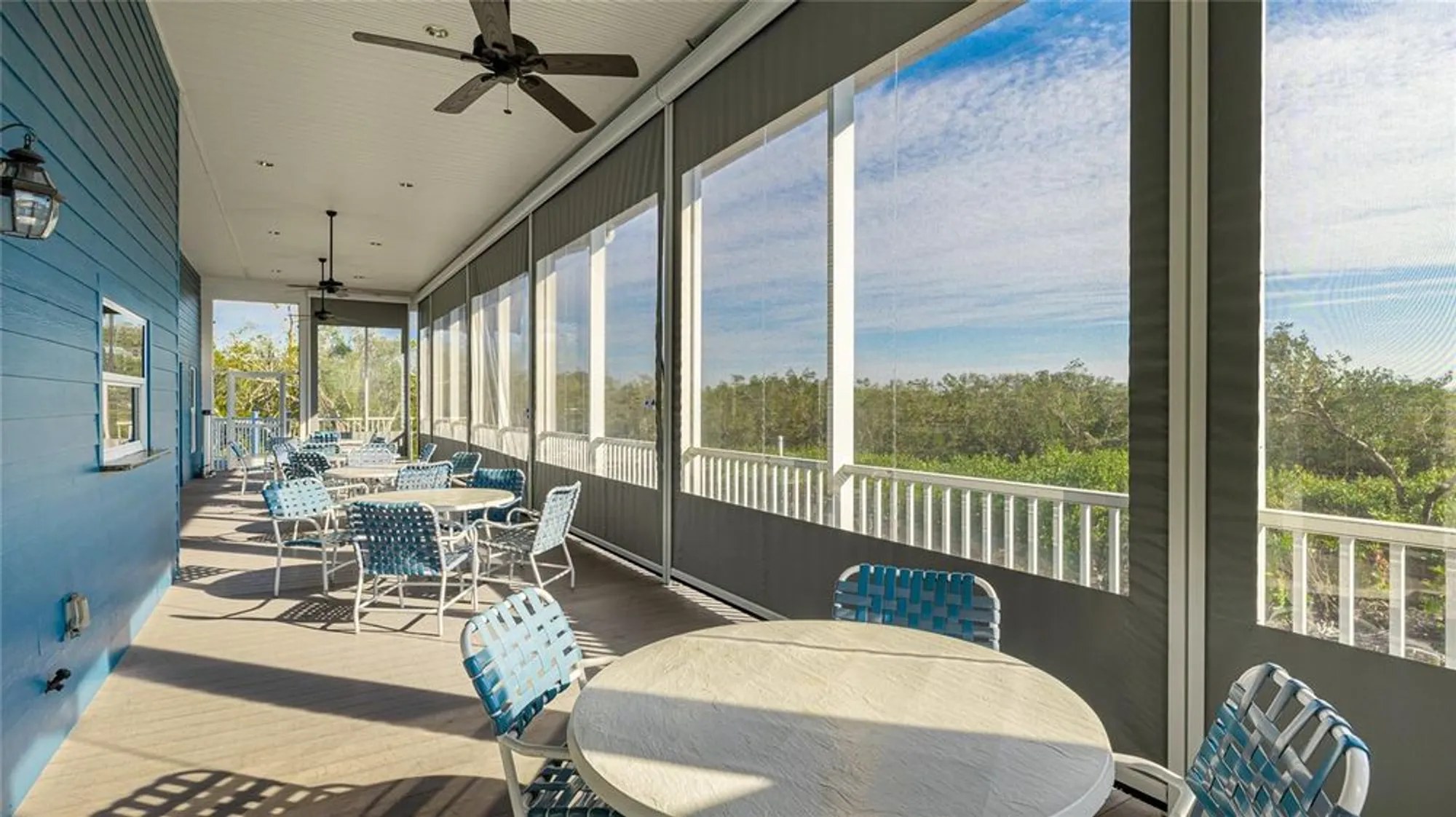 Property Slideshow image 62 of 73 | 1109 edgewater cir # 1109, Bradenton, FL, 34209