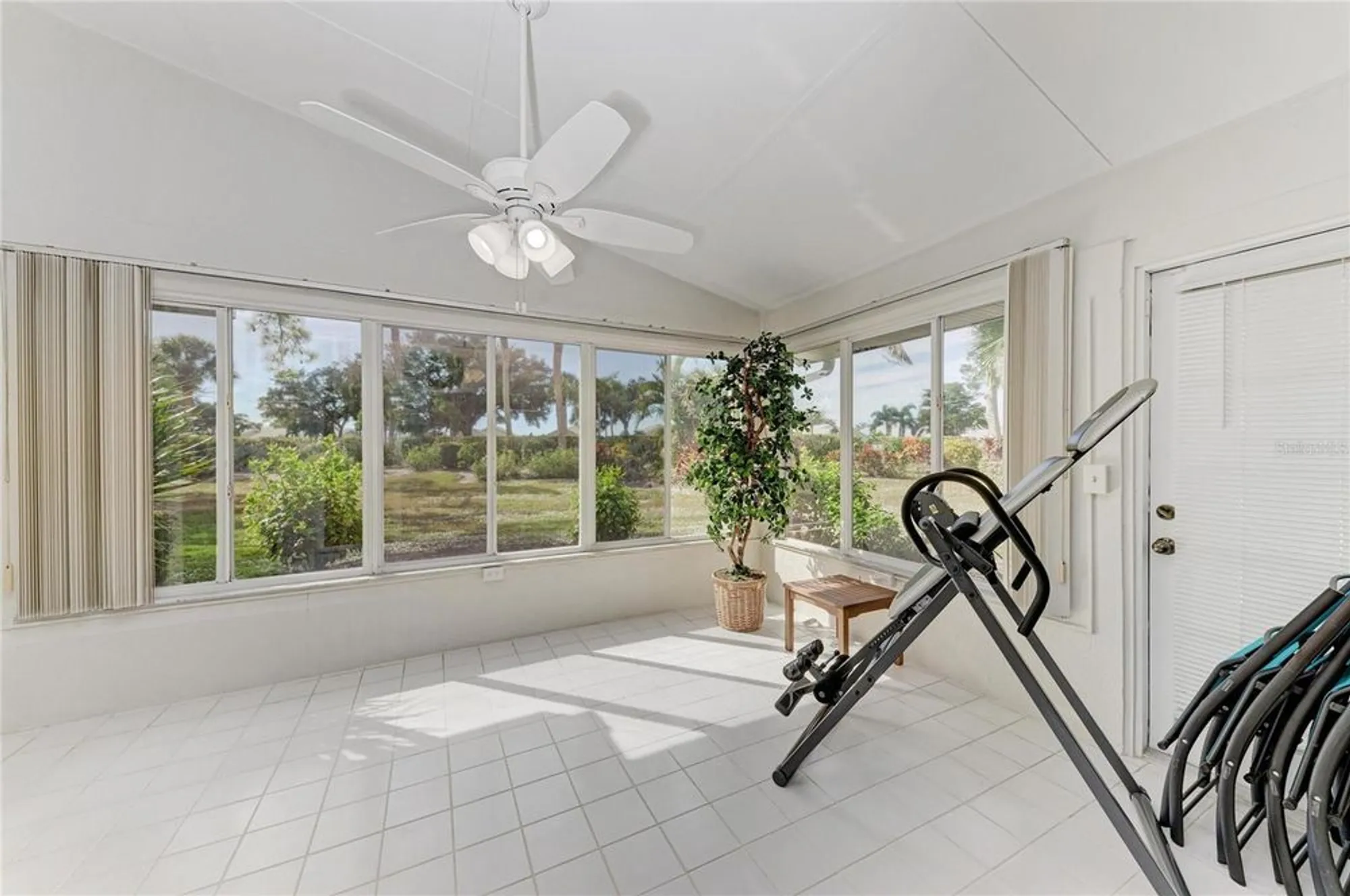 Property Slideshow image 33 of 78 | 729 brightside crescent dr 33, Venice, FL, 34293
