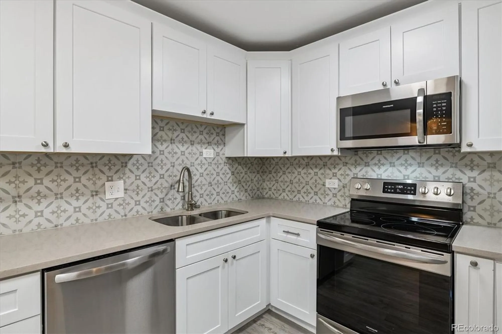 Property Slideshow image 4 of 21 | 695 s alton way 1c, Denver, CO, 80247