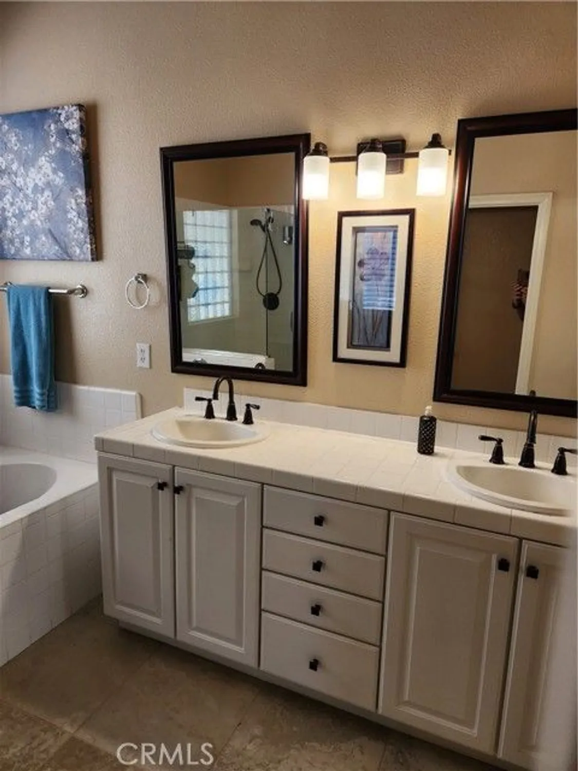 Property Slideshow image 21 of 74 | 2036 melbourne cir, Banning, CA, 92220