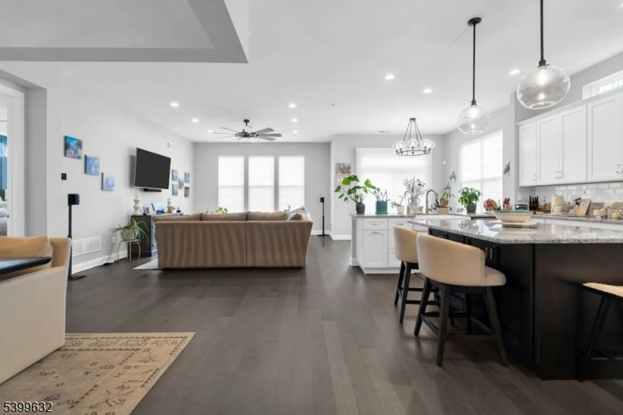 Property Slideshow image 7 of 44 | 48 drake way, Flanders, NJ, 07836