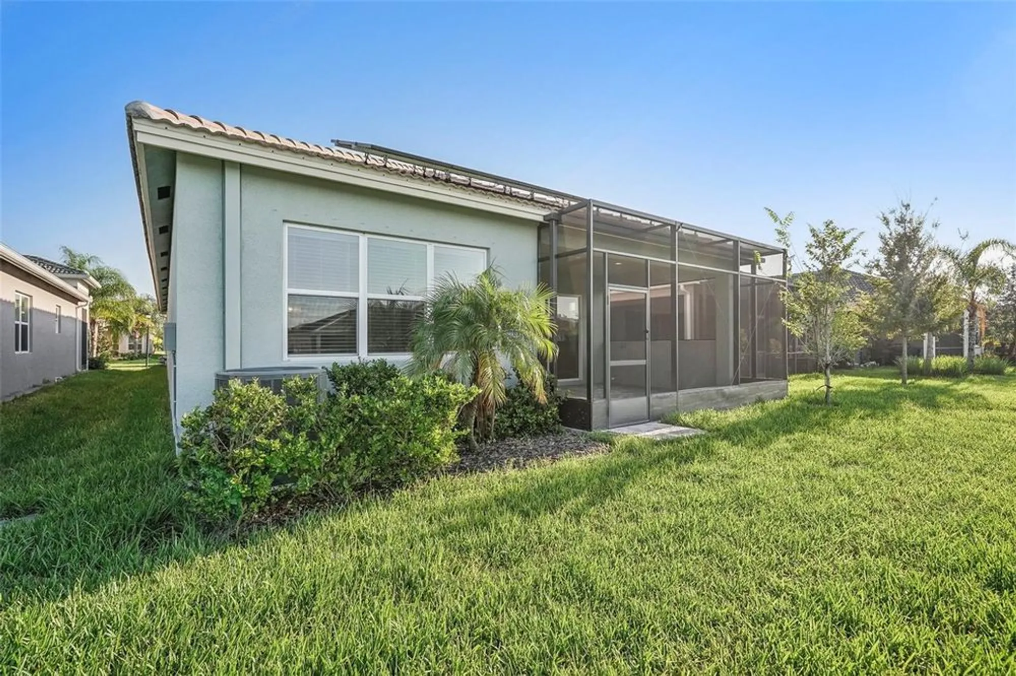 Property Slideshow image 48 of 50 | 4838 sevilla shores dr, Wimauma, FL, 33598