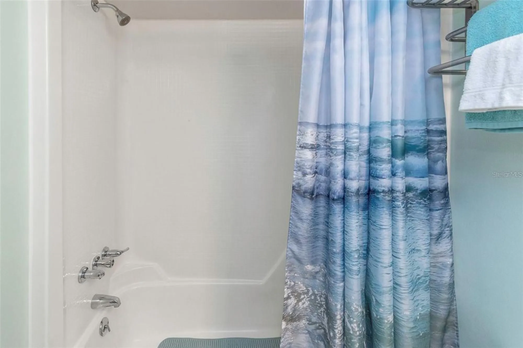 Property Slideshow image 26 of 37 | 940 virginia st 303, Dunedin, FL, 34698