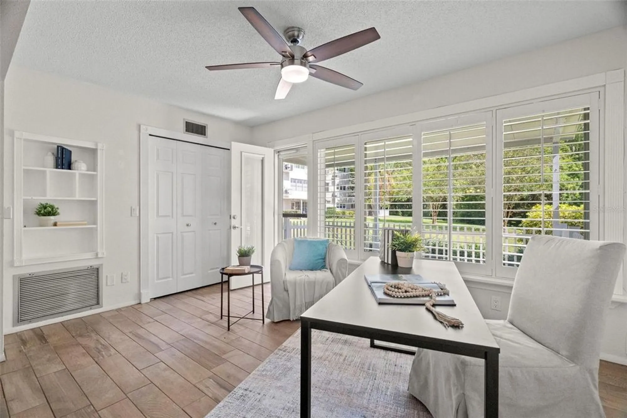 Property Slideshow image 14 of 33 | 2440 world parkway blvd apt 16, Clearwater, FL, 33763