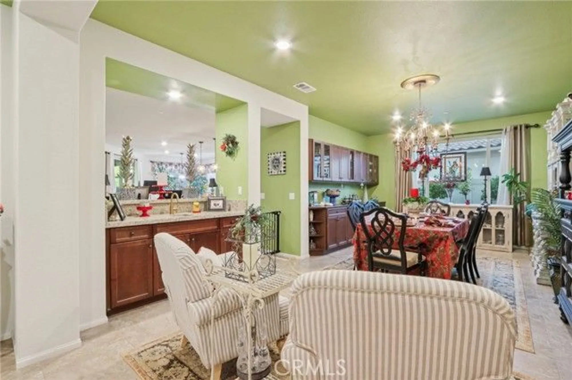 Property Slideshow image 9 of 75 | 1639 via simpatico, Hemet, CA, 92545