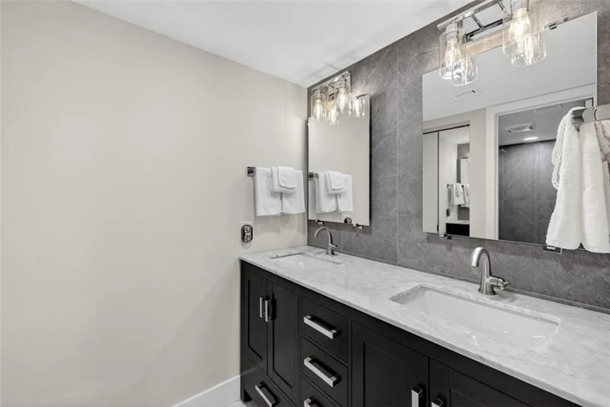 Property Slideshow image 18 of 45 | 3306 aruba way b2, Coconut Creek, FL, 33066