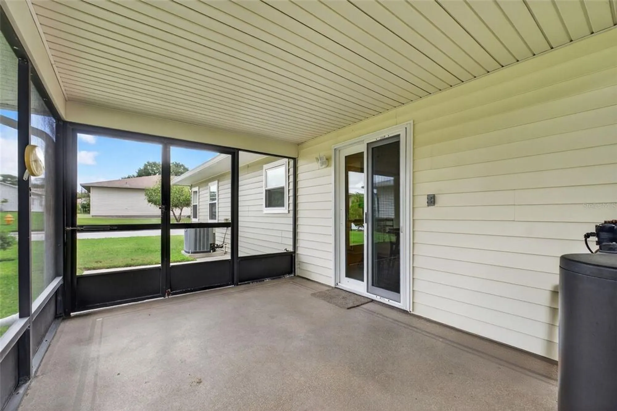 Property Slideshow image 24 of 42 | 2243 sea island cir, Lakeland, FL, 33810