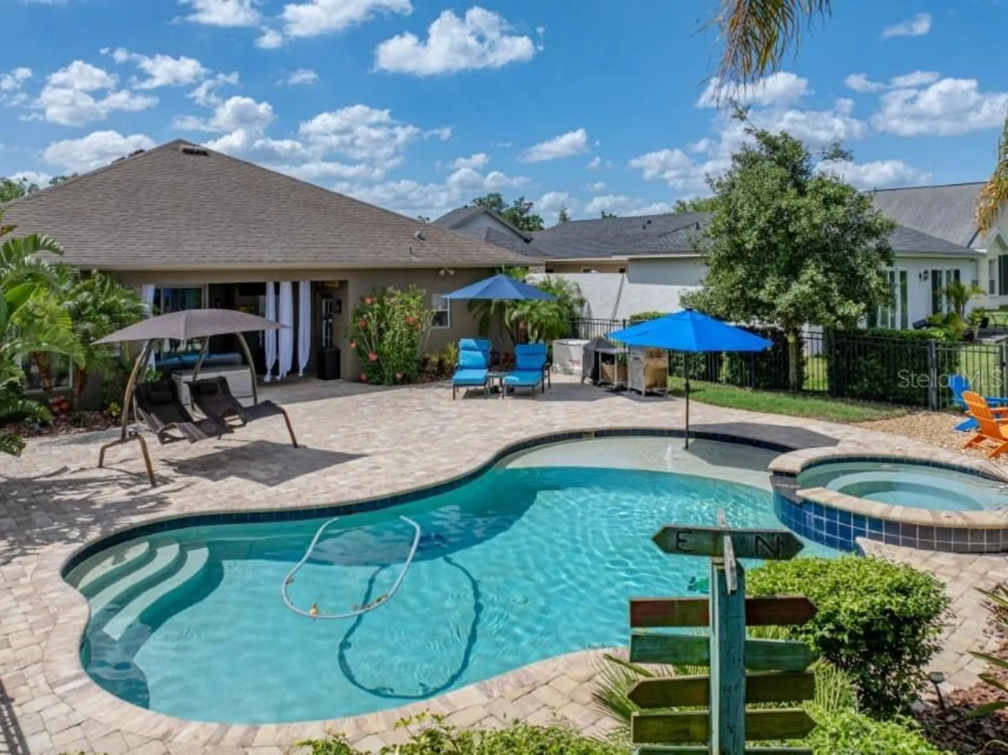 Property Slideshow image 51 of 59 | 13302 trailing moss dr, Dade City, FL, 33525