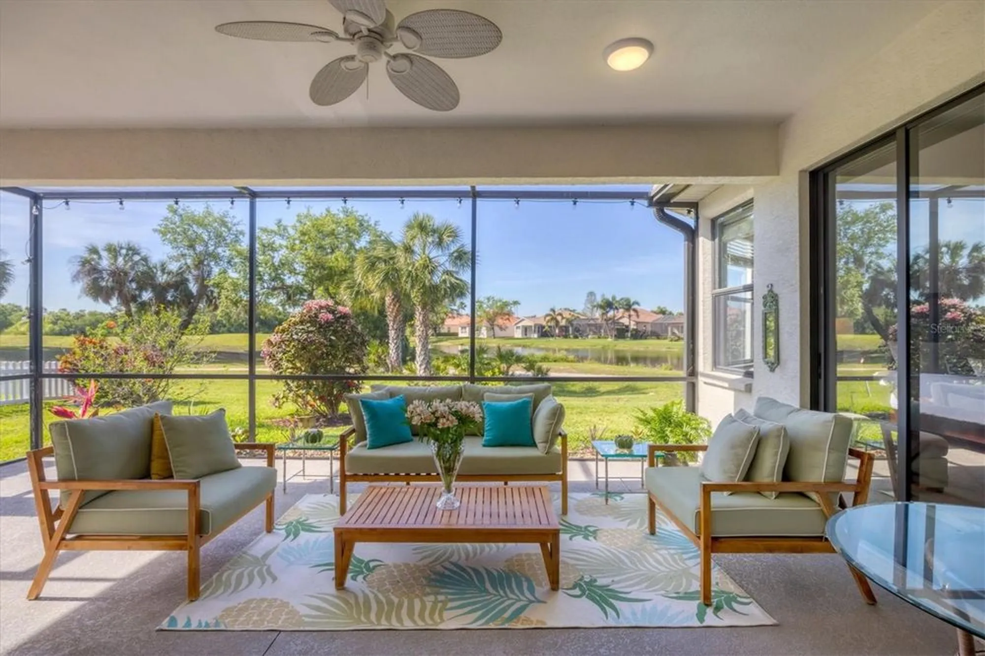 Property Slideshow image 4 of 57 | 6458 tailfeather way, Bradenton, FL, 34203
